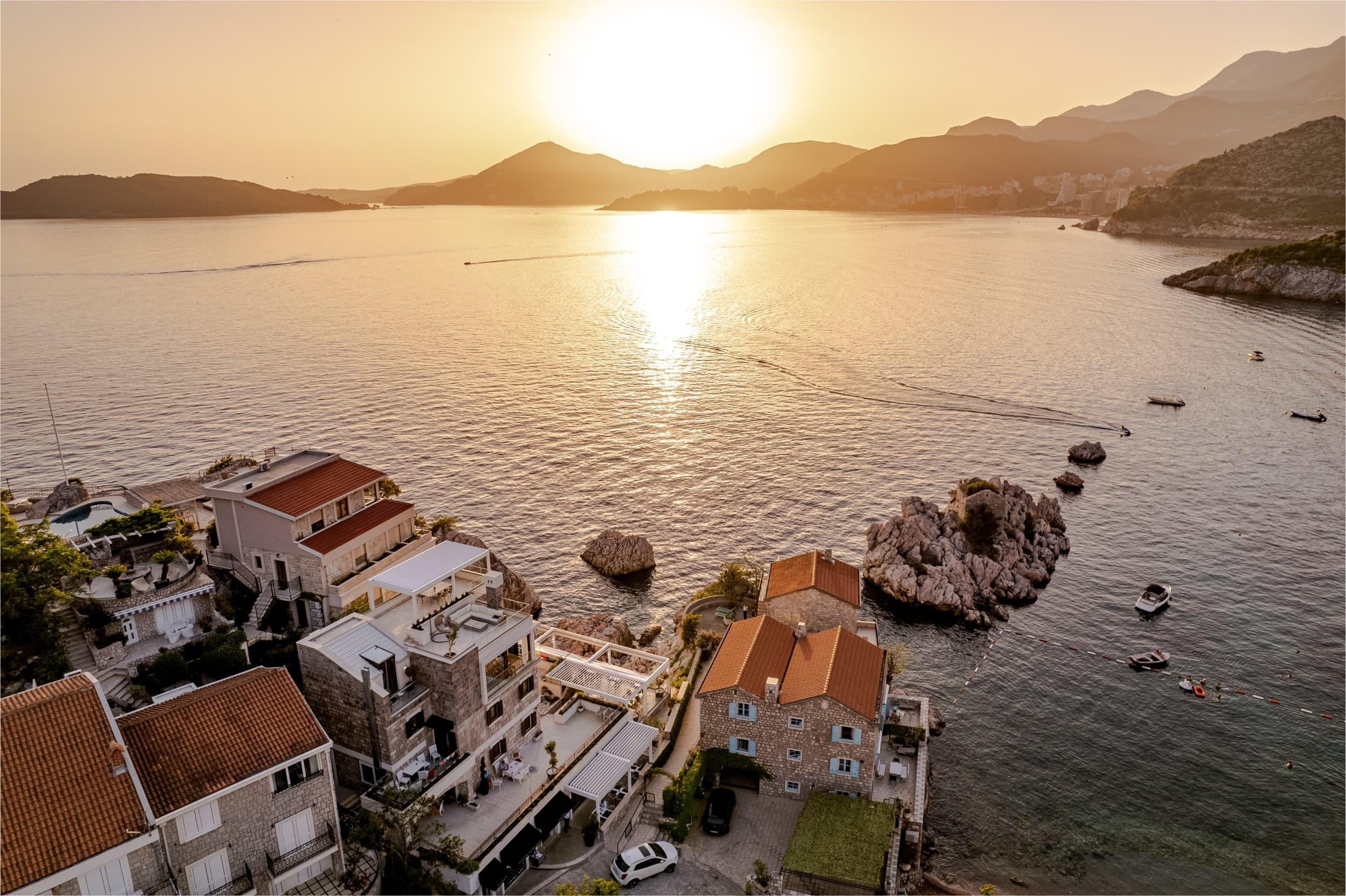 Real Estate Photography. Montenegro. EVAN ARISTOV WEDDING PHOTOGRAPHY — Seattle Wedding Photographer