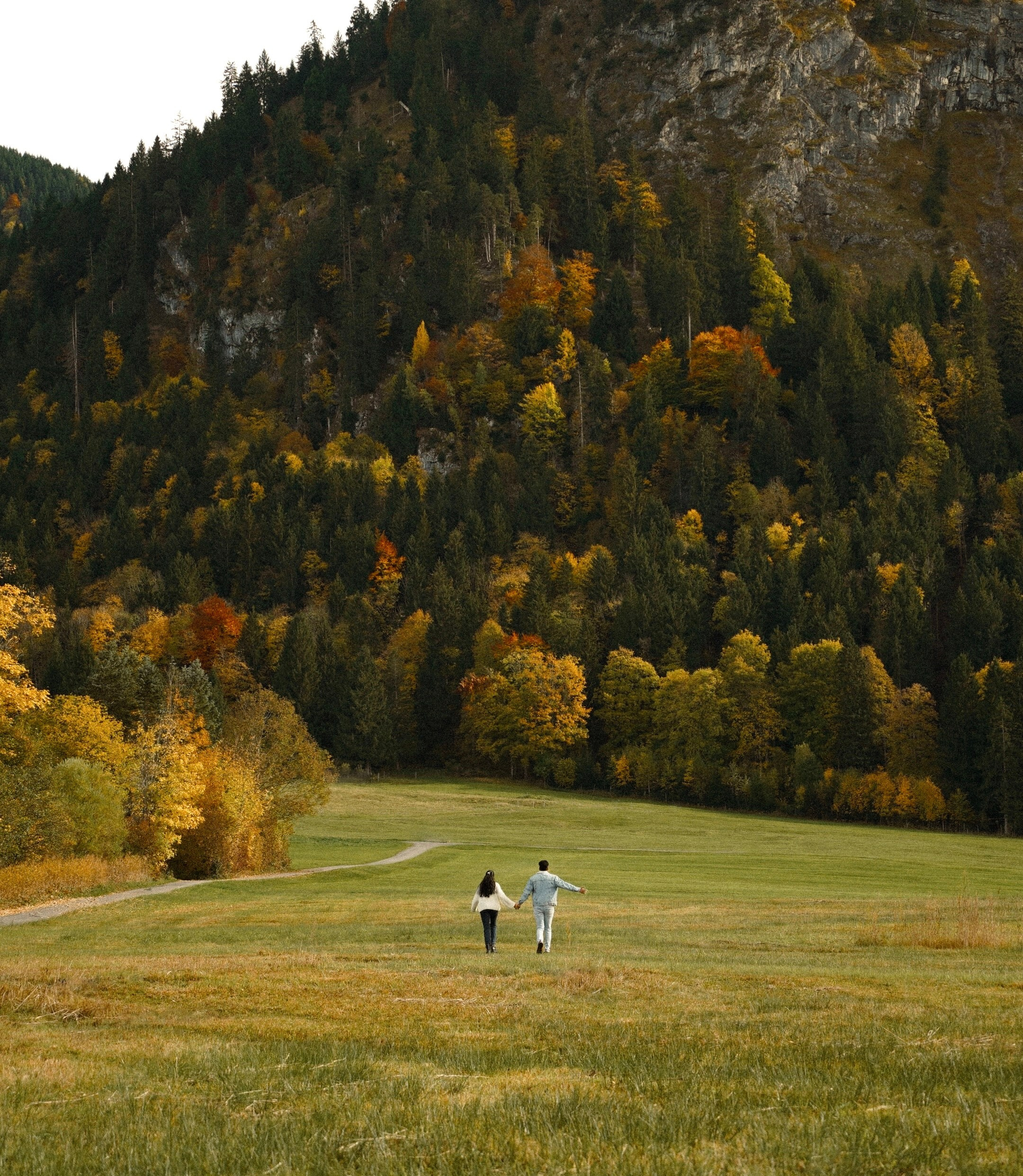 Castle Neuschwanstein / Schwangau. Couple & wedding photographer based in Bavaria Germany Alps I ForLoveLegends