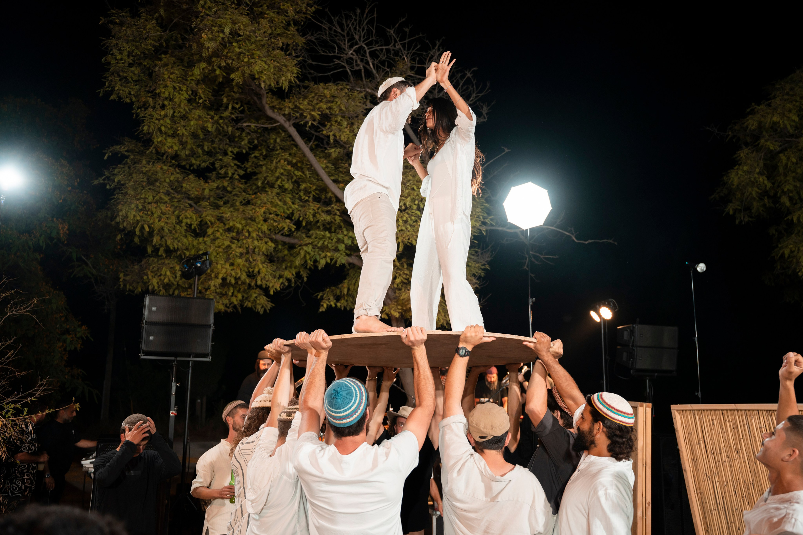 עדן ושלהבת. יוסף מזרחי צילום חתונה, ברית וזוגיות. צלם מקצועי שאוהב להוציא אתכם הכי יפים ברגעים הכי מרגשים