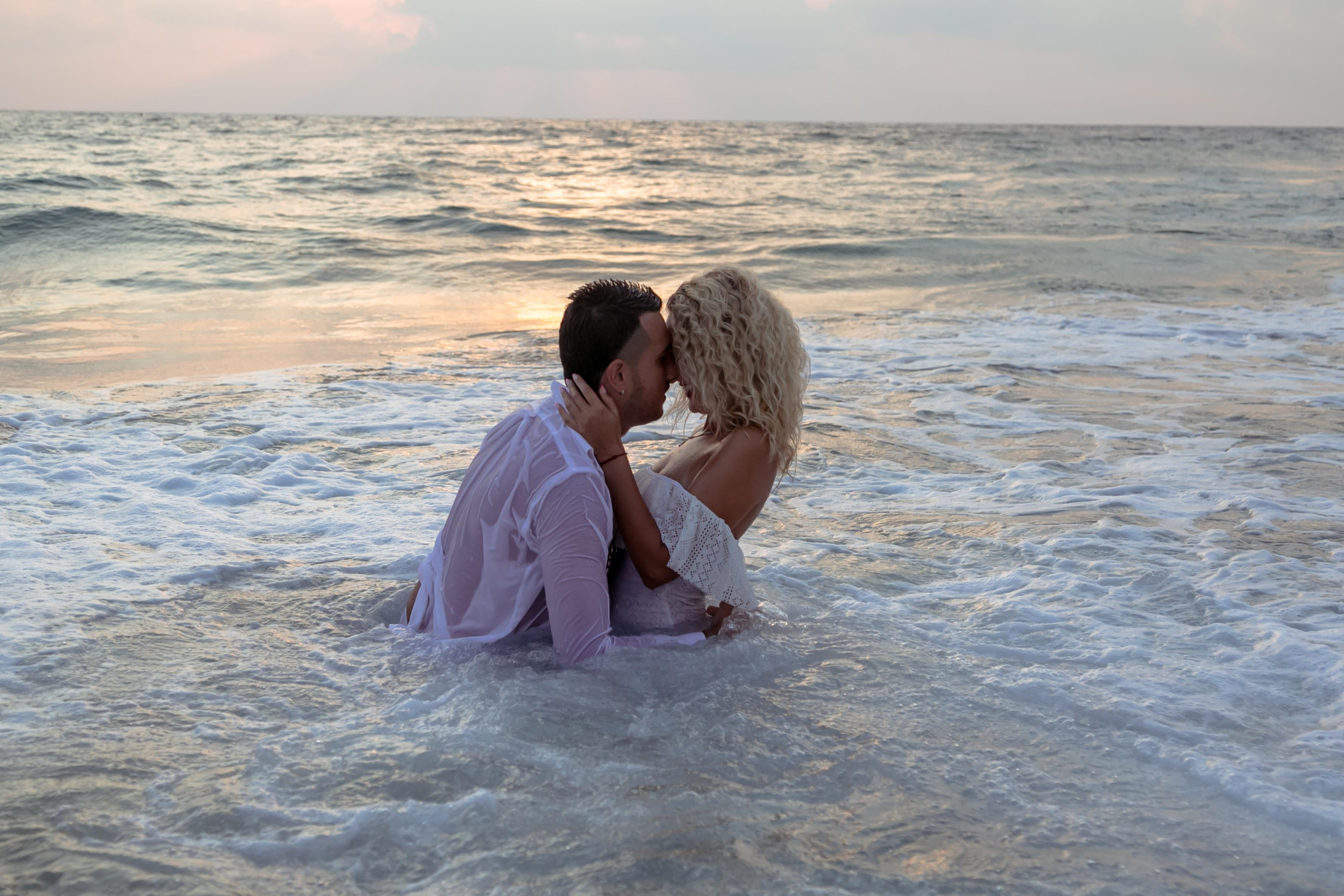 Love Story M&A. Home