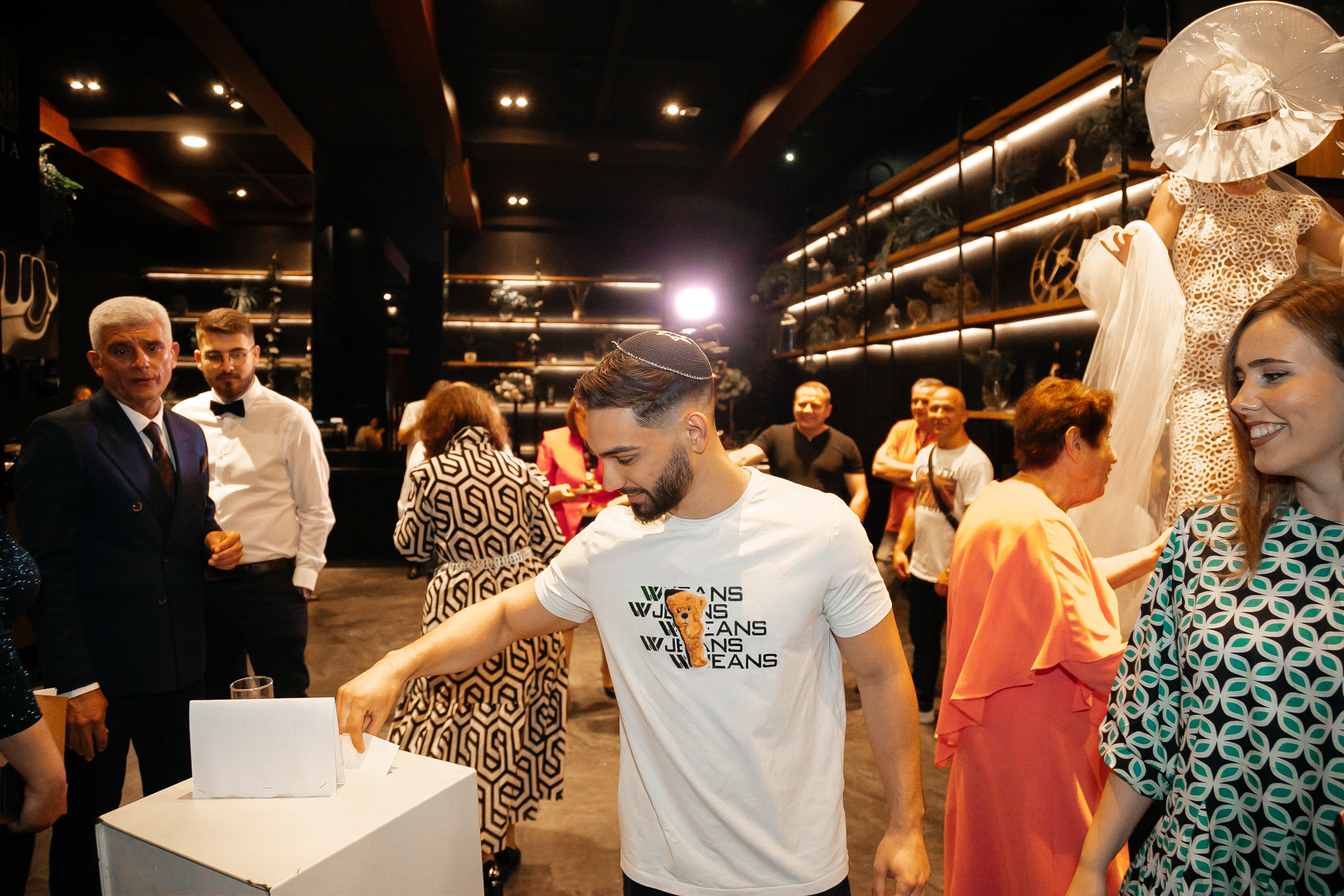 Bat Mizva celebration in Restaurant. Mila Artphotо-Профессиональный портретный фотограф, Израиль