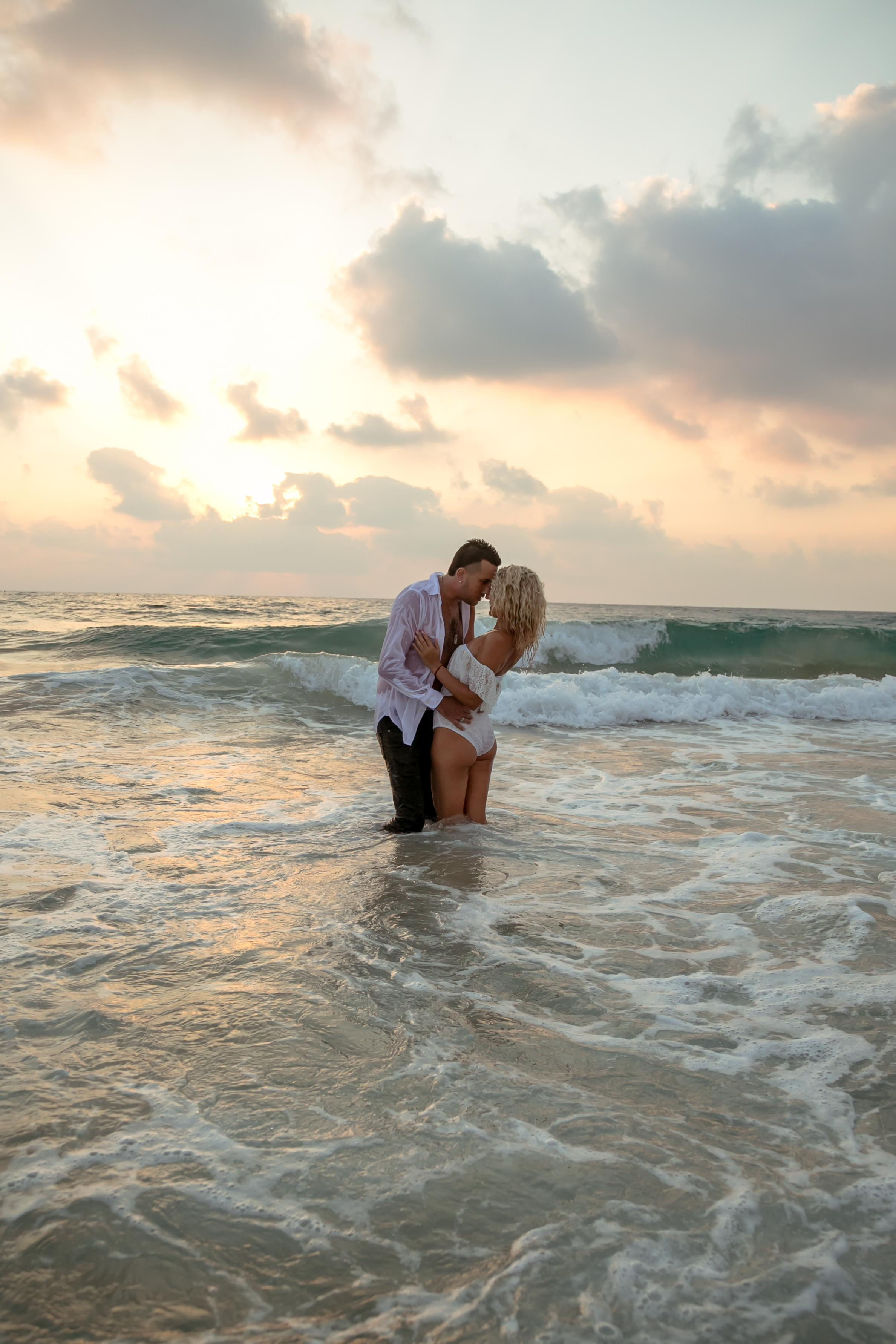 Love Story M&A. Home