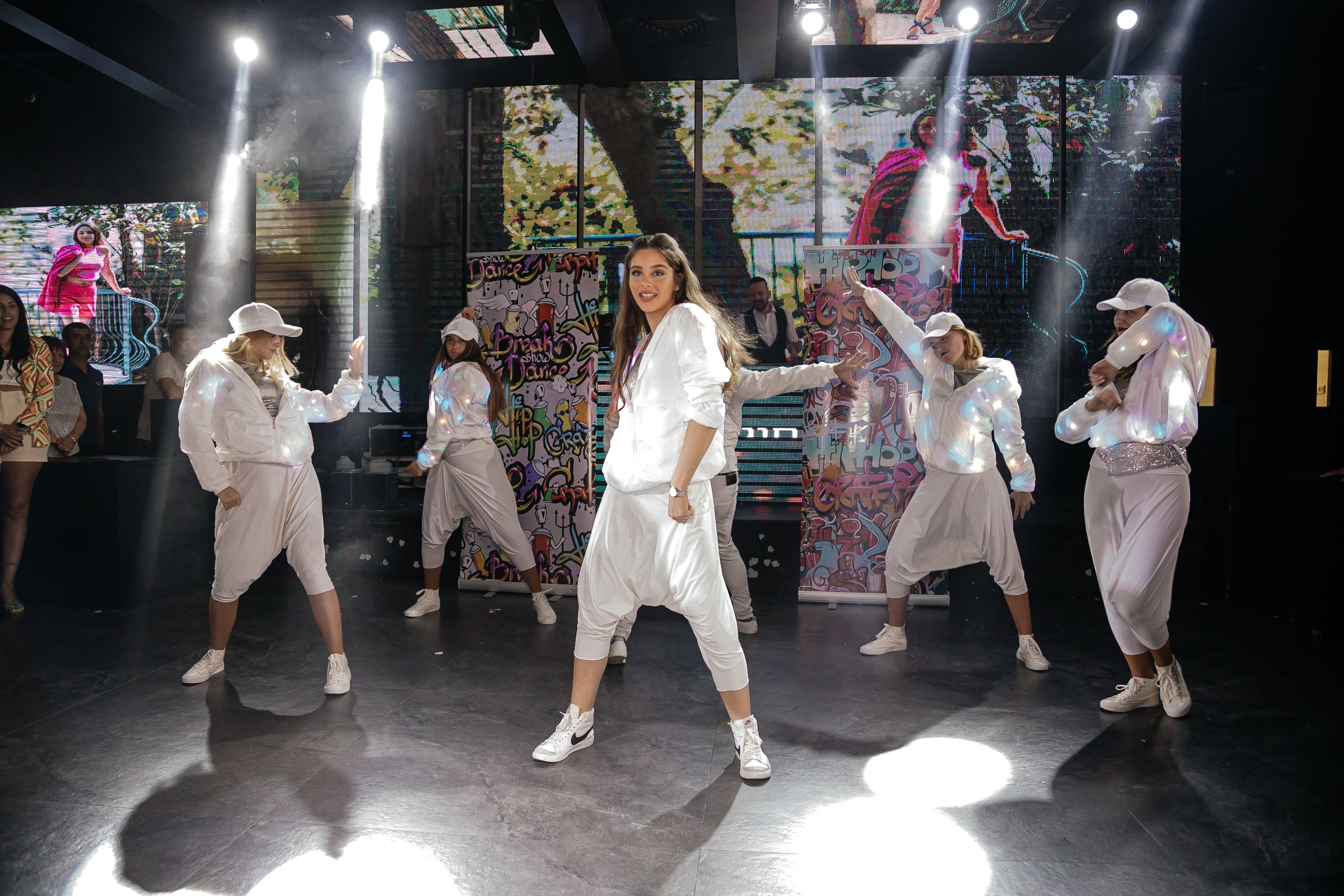 Bat Mizva celebration in Restaurant. Mila Artphotо-Профессиональный портретный фотограф, Израиль