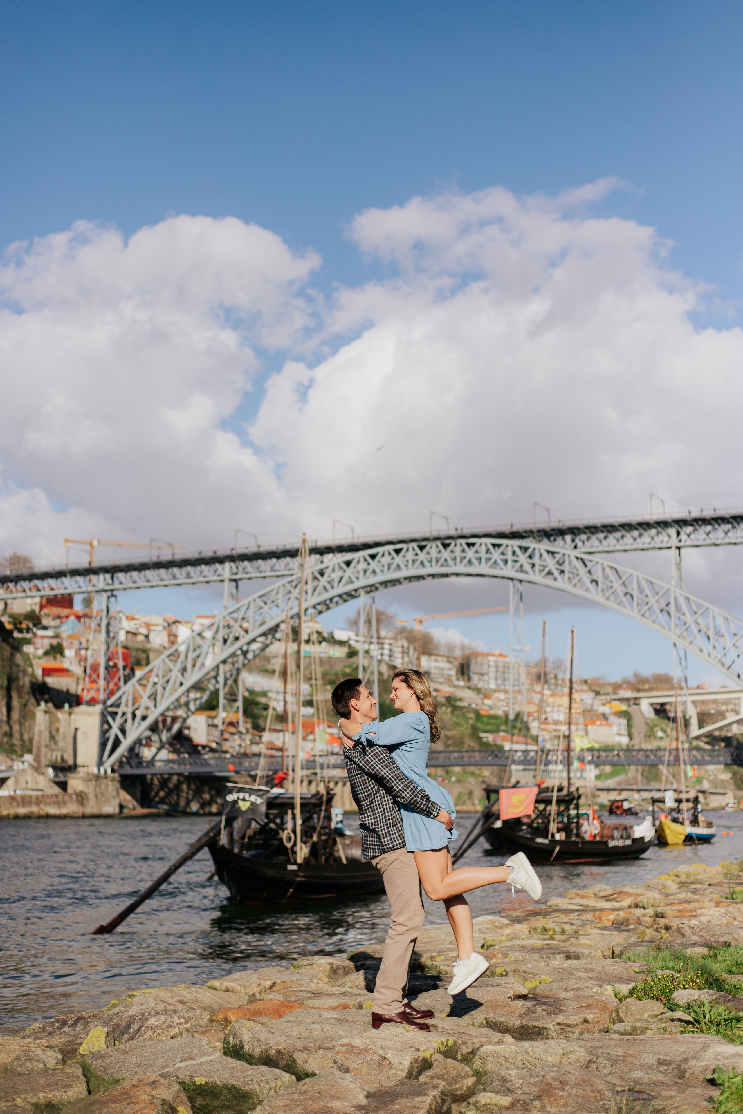 Jamie Gregg. Davi Valente