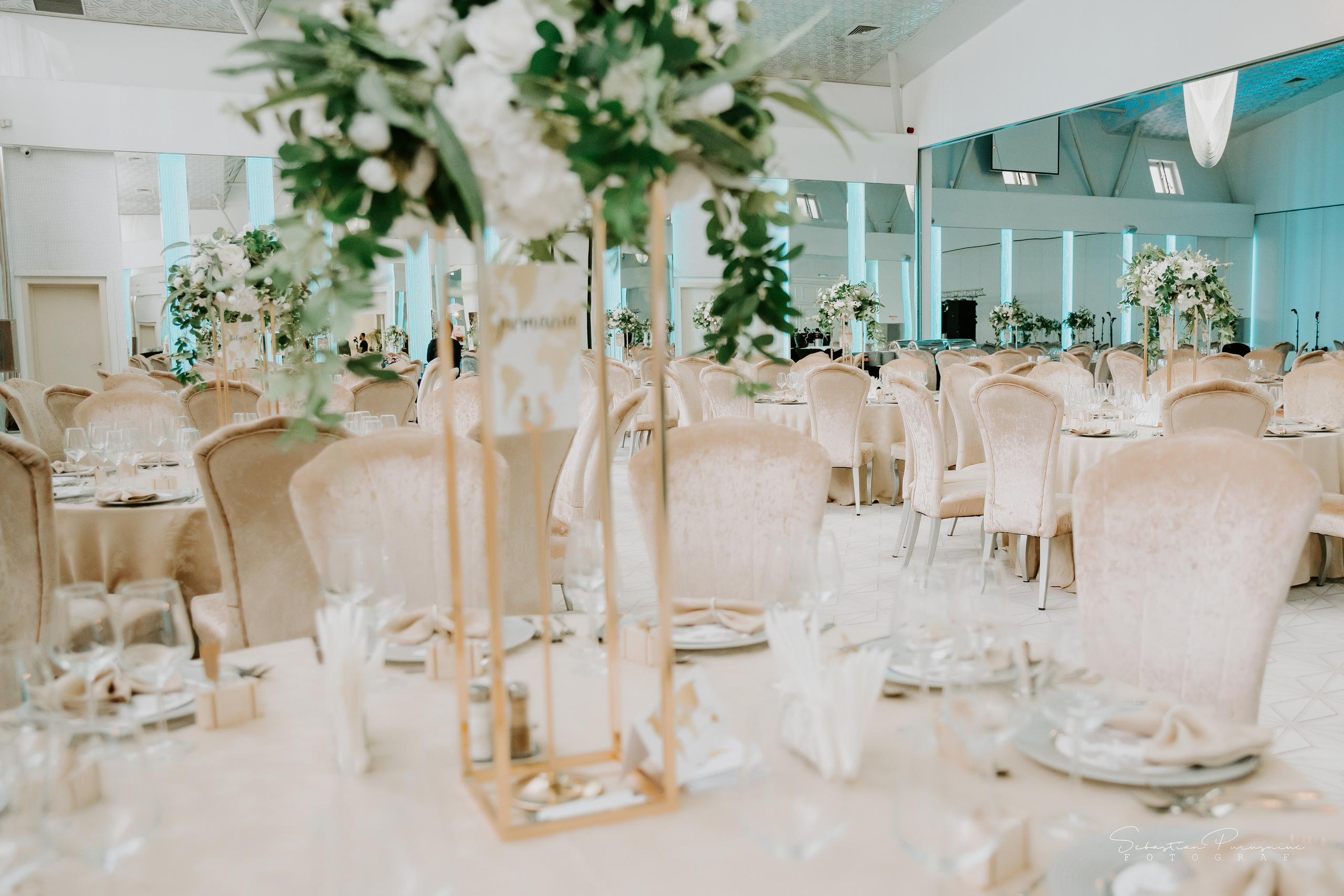 Bianca & Cristiano. Sebastian Purusniuc Fotograf - Iasi