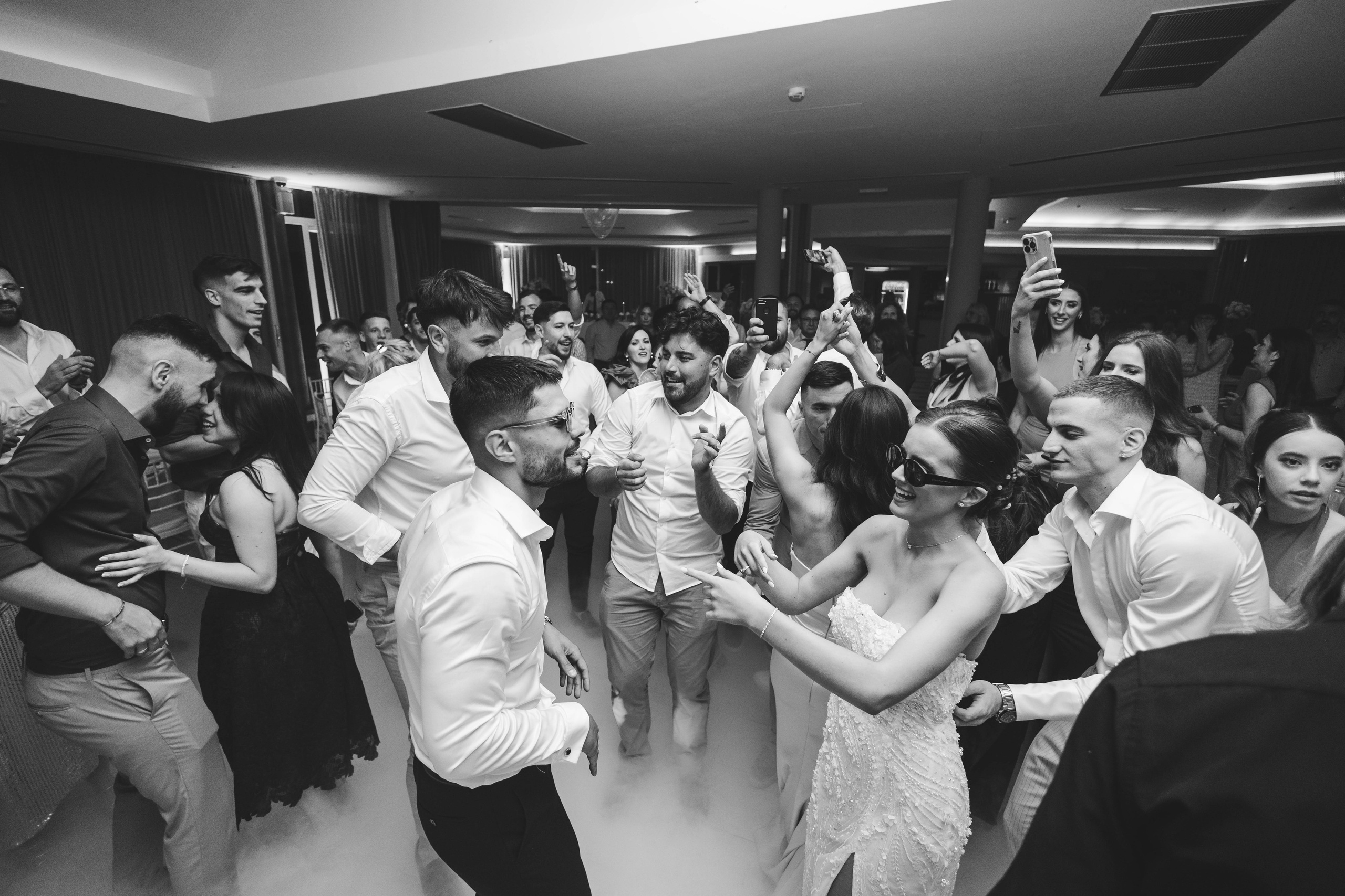 VUK I ANDJELA. Wedding photographer Nermin Kajosevic