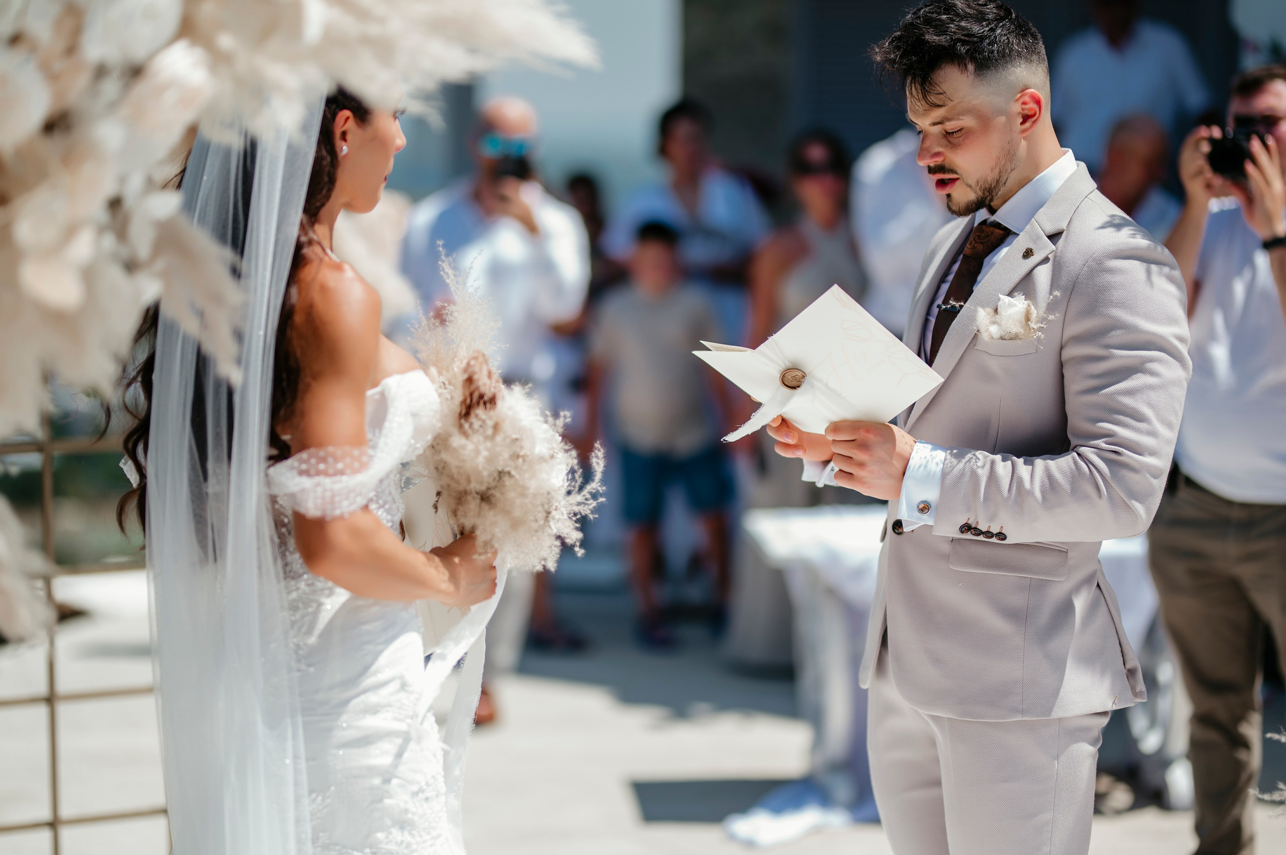 Larisa & Cosmin. Fotograf si Videograf | Nuntă-Botez