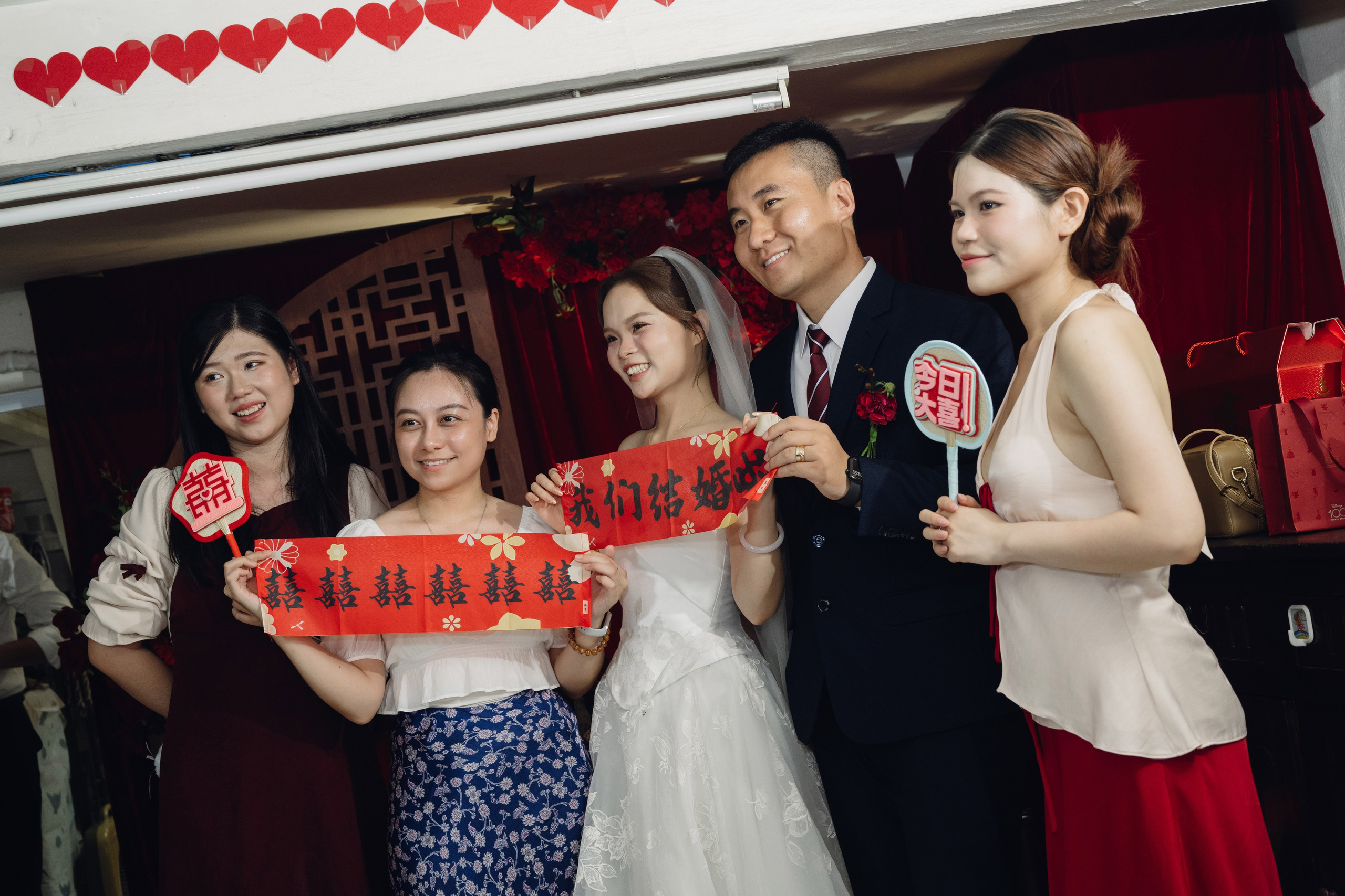 Zhang + Dinh | Photojournalism. BenColor Studio