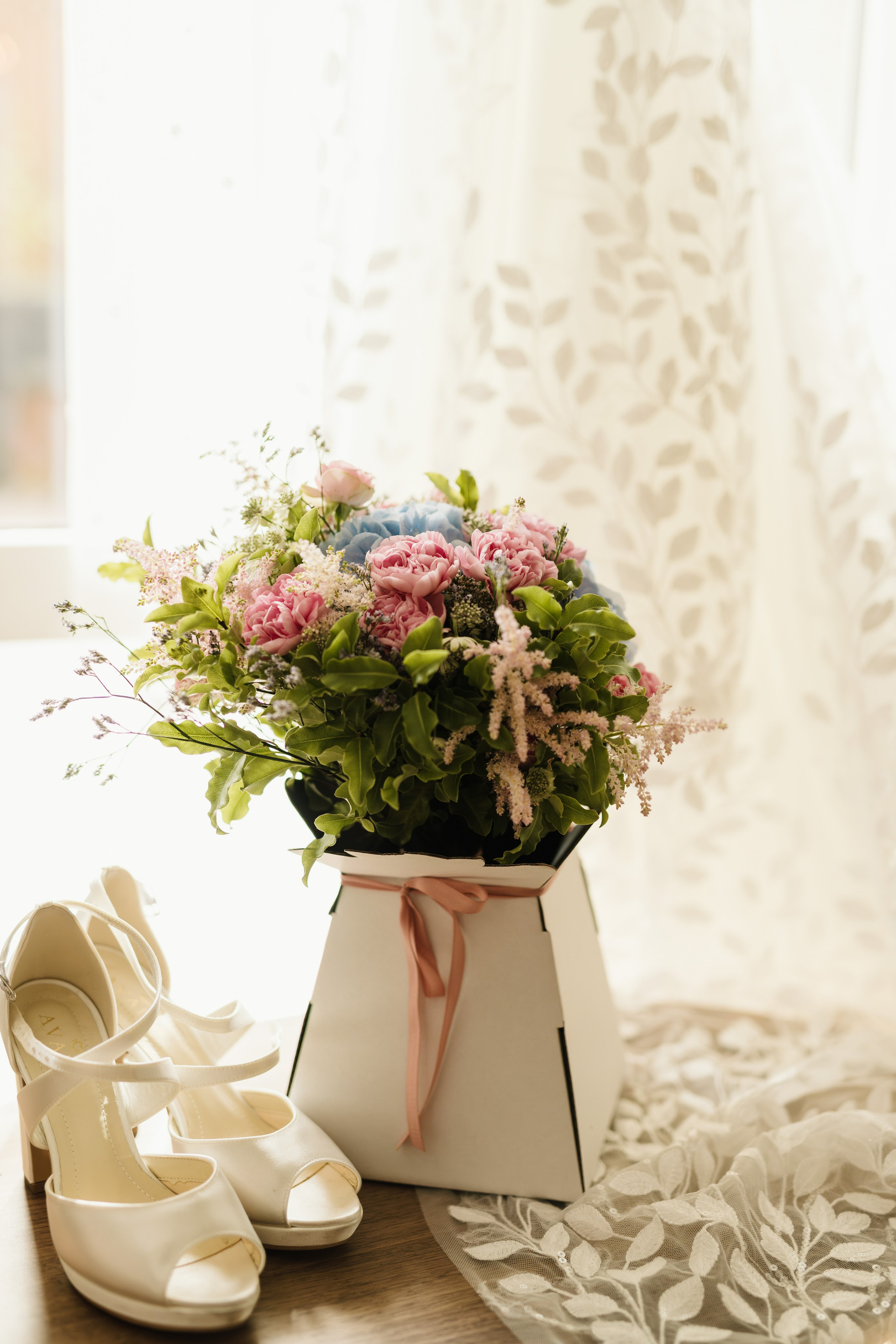 Maria and Matt. Michalina Dzianach Wedding Photographer Iceland