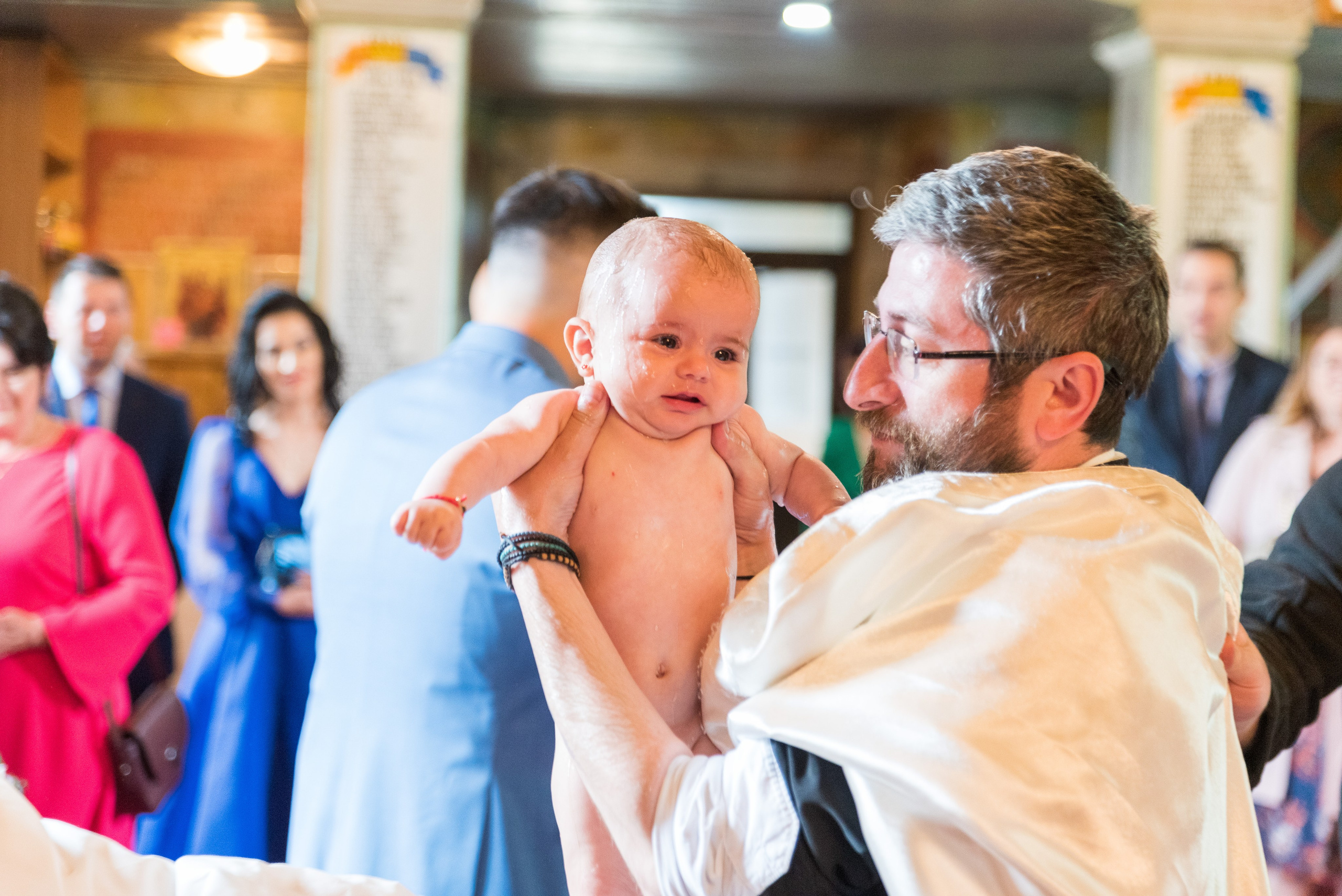 Christening photographer, photo session at home, baby photos, professional baptism photographer Bucharest, family photo session, baby photo session, baptism photos at home, baby preparation photos, baby baptism, baptism customs, baptism photographer, baptism photo offer, professional photographer Bucharest, baptism.