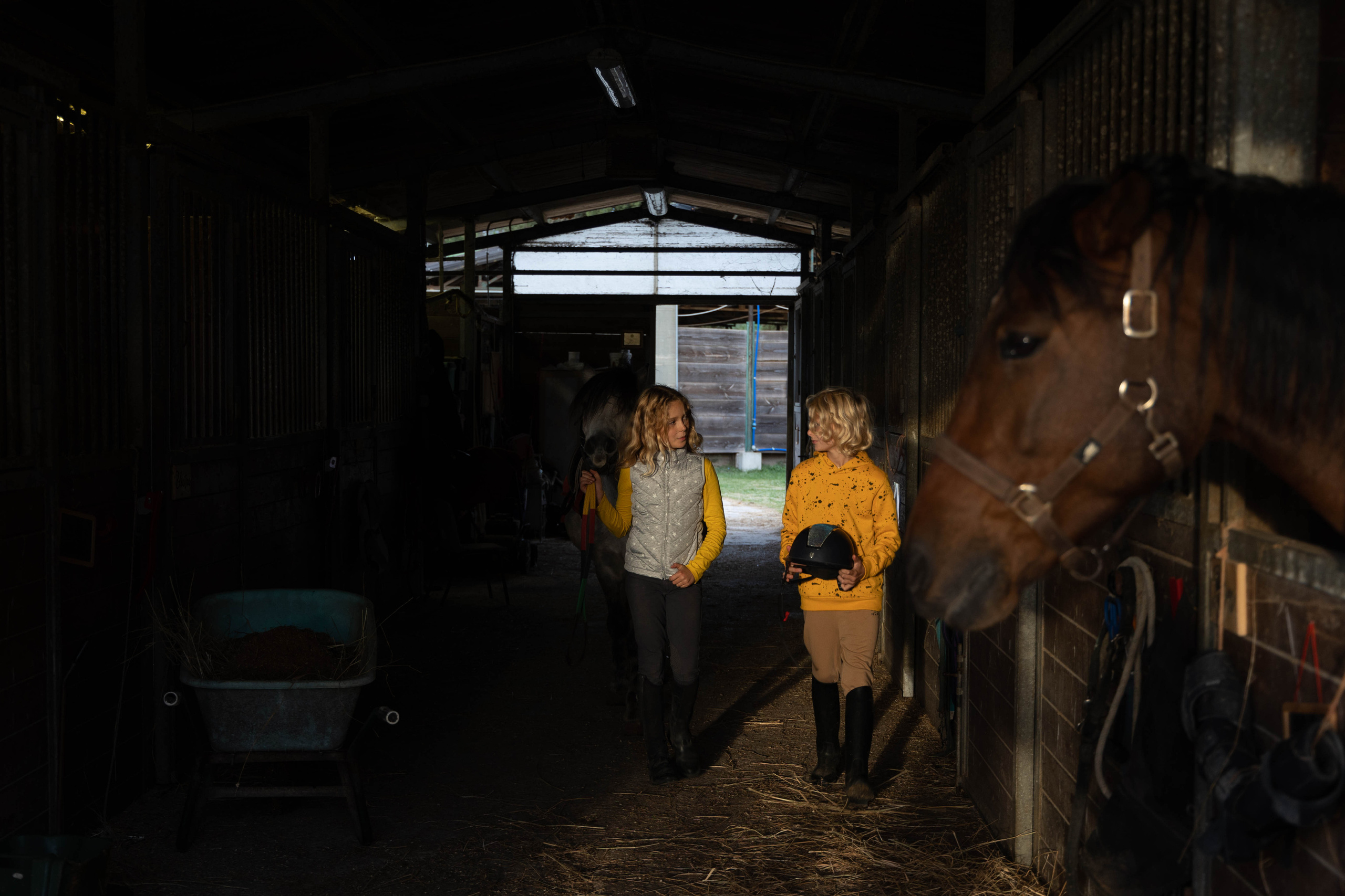 Filip and horses in Italy. Nina Janeckova Photographer and Videographer in Bodensee Ravensburg
