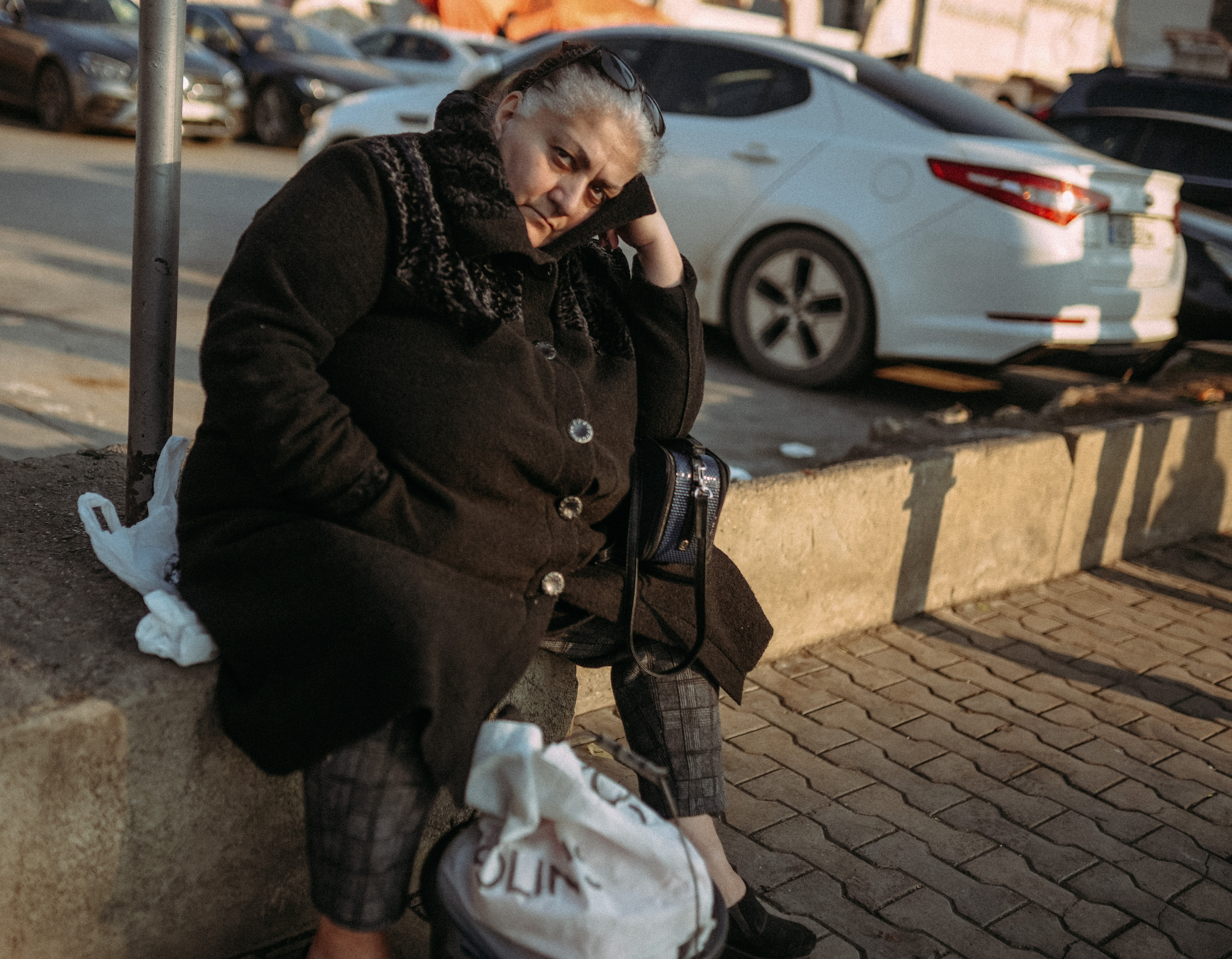 ТБИЛИСИ 2023-2024. Стрит-фотография, полная абсурда, идиотизма и красоты