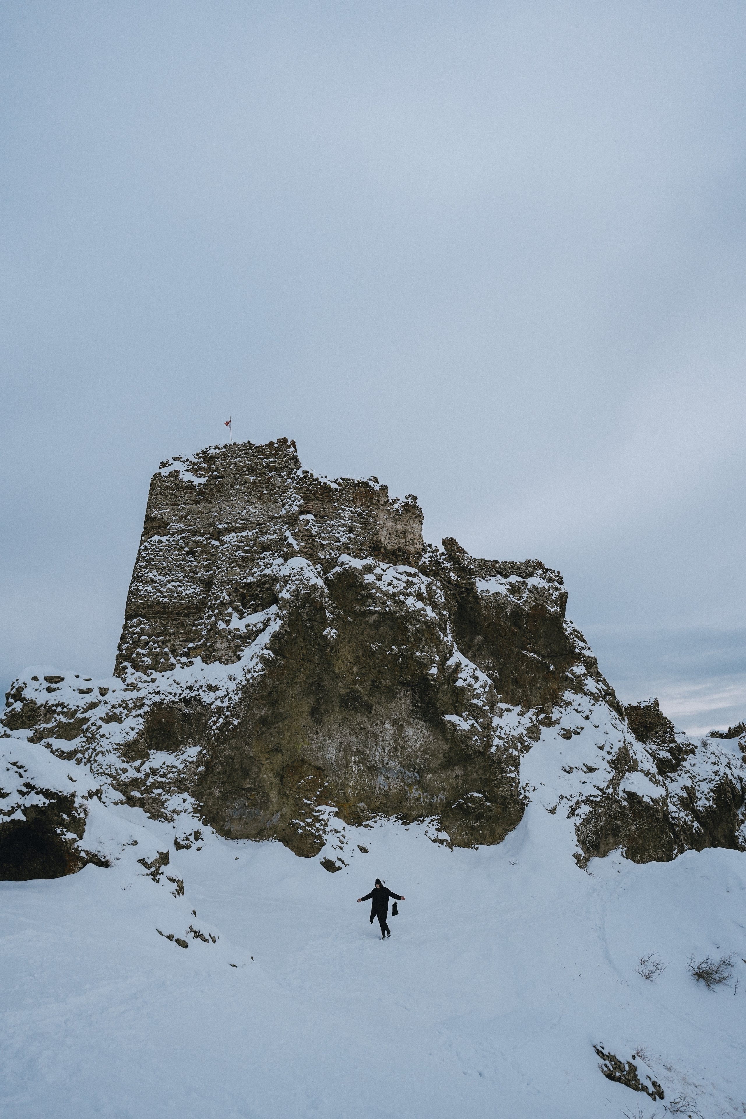 ТБИЛИСИ 2023-2024. Стрит-фотография, полная абсурда, идиотизма и красоты