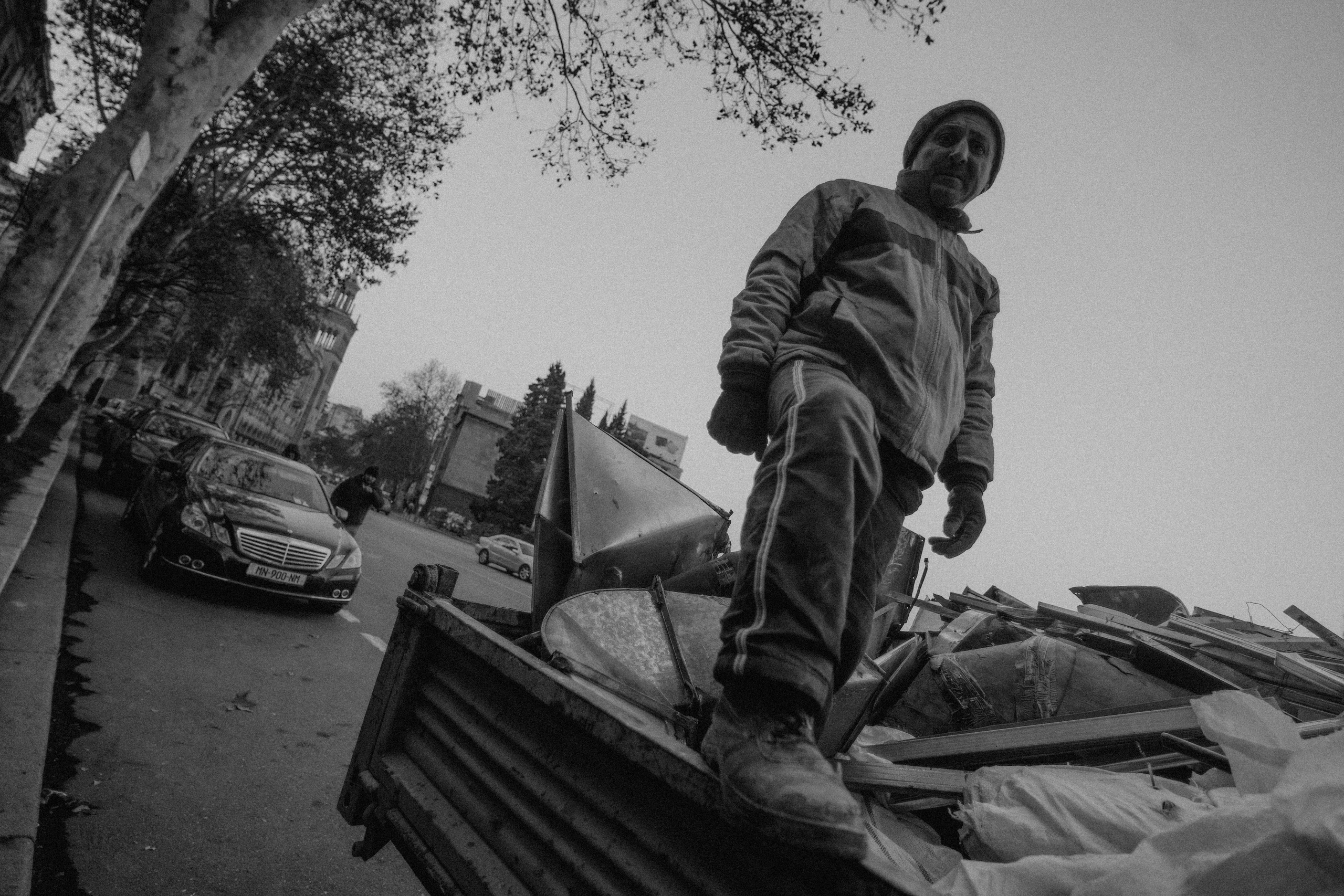 ТБИЛИСИ 2023-2024. Стрит-фотография, полная абсурда, идиотизма и красоты