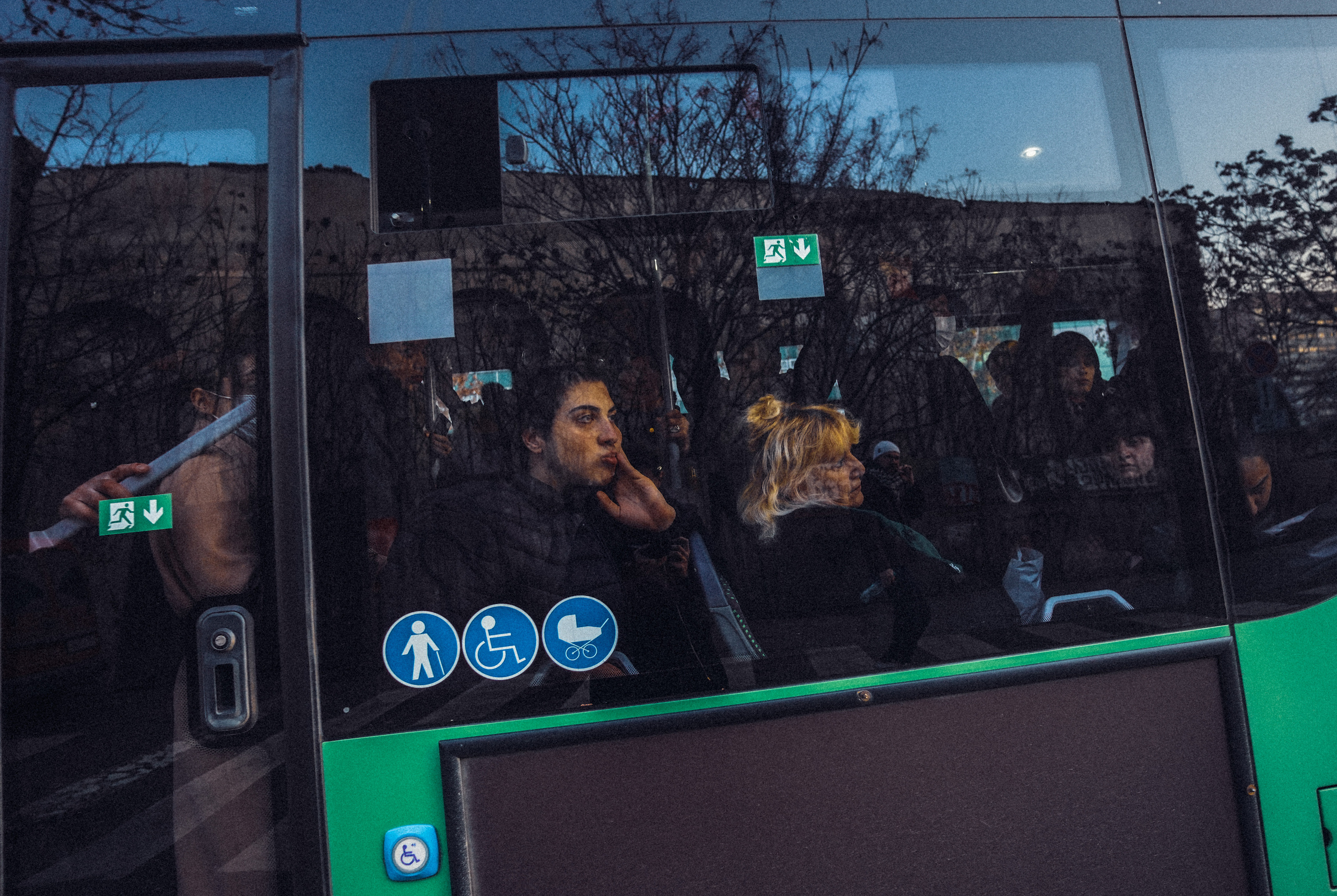 ТБИЛИСИ 2023-2024. Стрит-фотография, полная абсурда, идиотизма и красоты