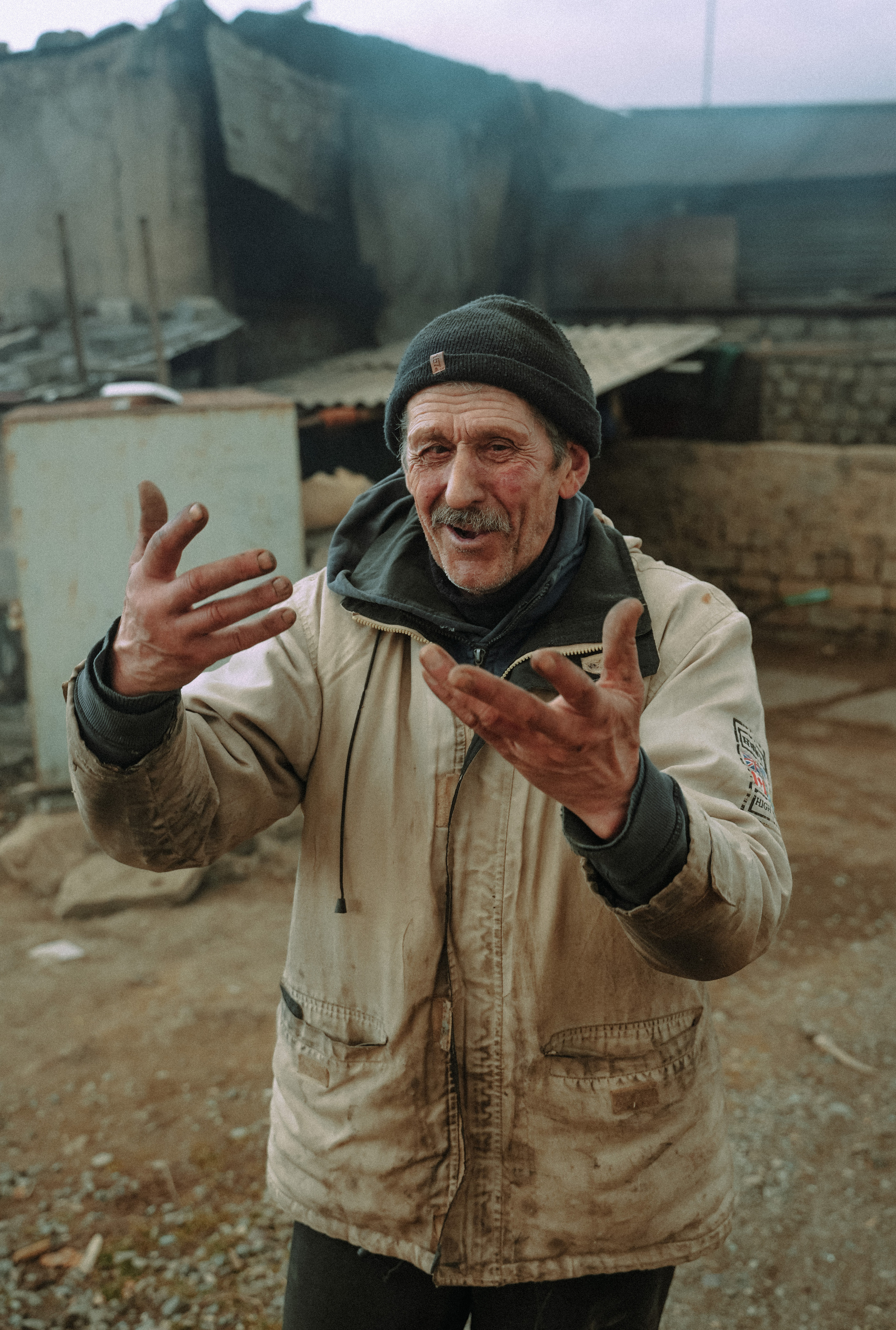 ТБИЛИСИ 2023-2024. Стрит-фотография, полная абсурда, идиотизма и красоты