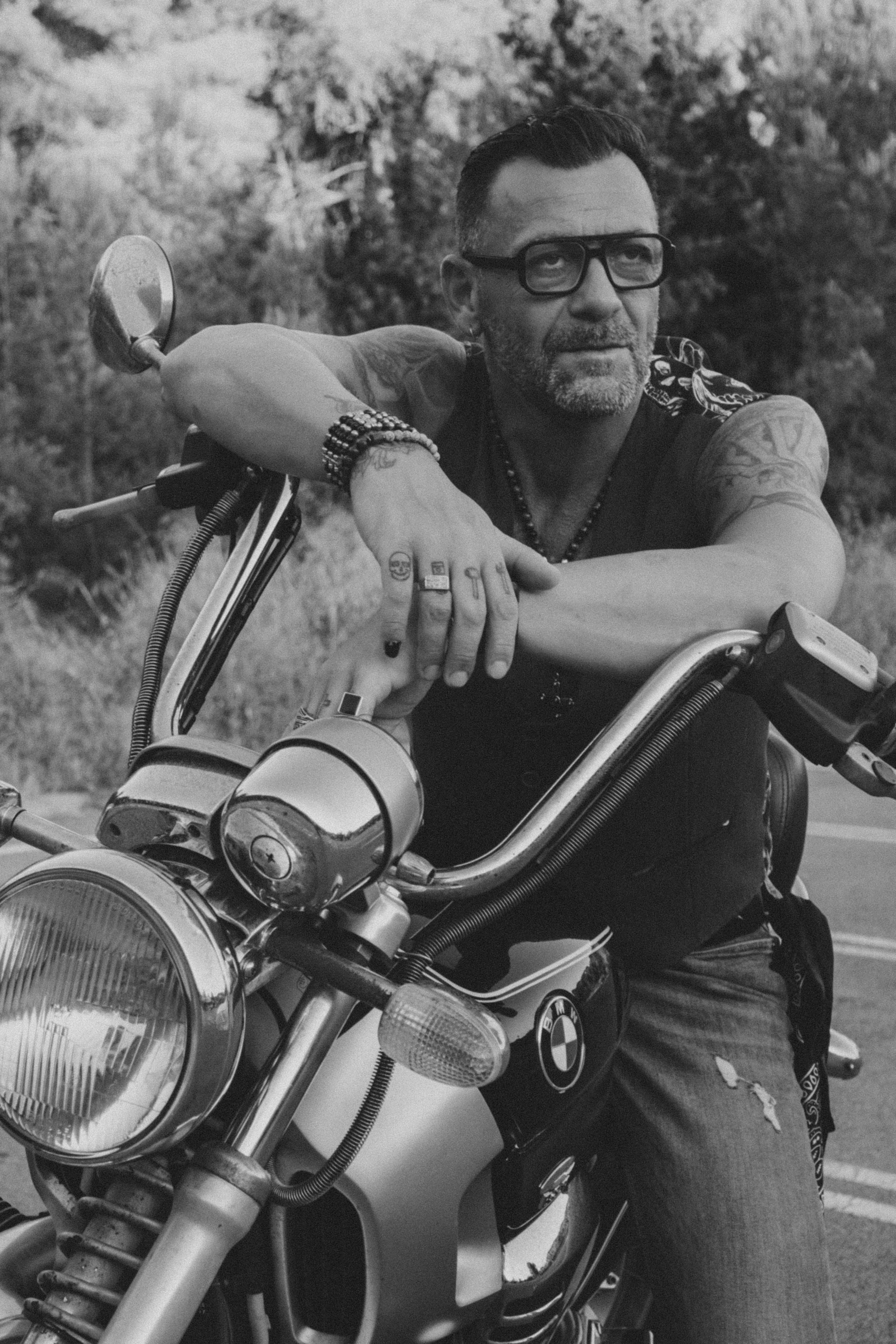 Фотосессия пары на мотоцикле. Профессиональная фотосъемка в Калафелле — Елена Медведева