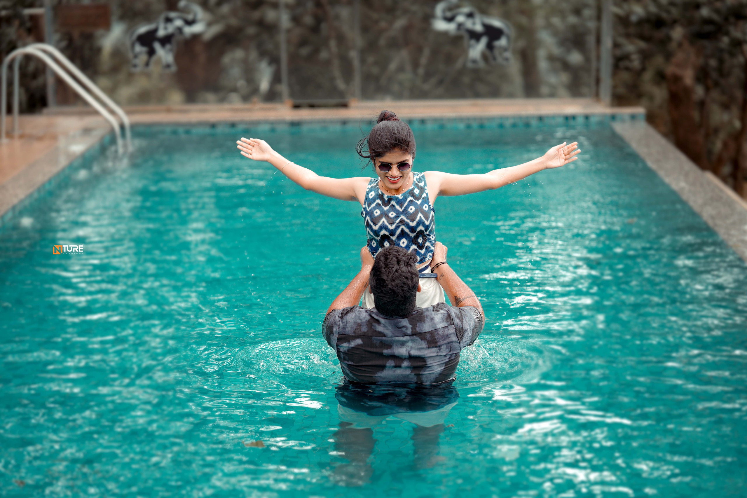 PHOTOS. NTURE WEDDING