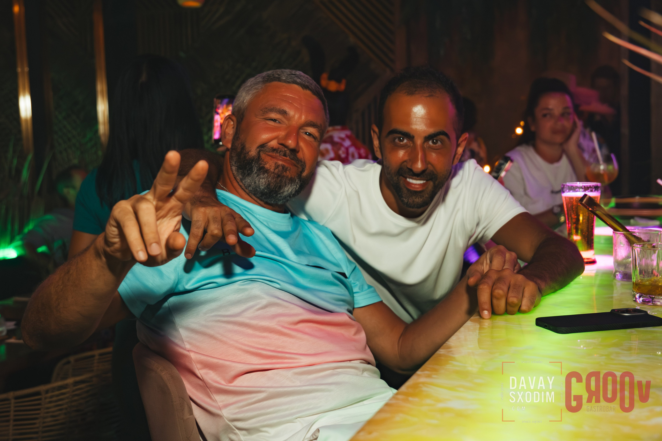 Вечеринка Tiki Twilights | Фоторепортаж | Афиша | DAVAYSXODIM.com PHUKET. АФИША|ФОТОРЕПОРТАЖИ|ИВЕНТЫ|ПХУКЕТ