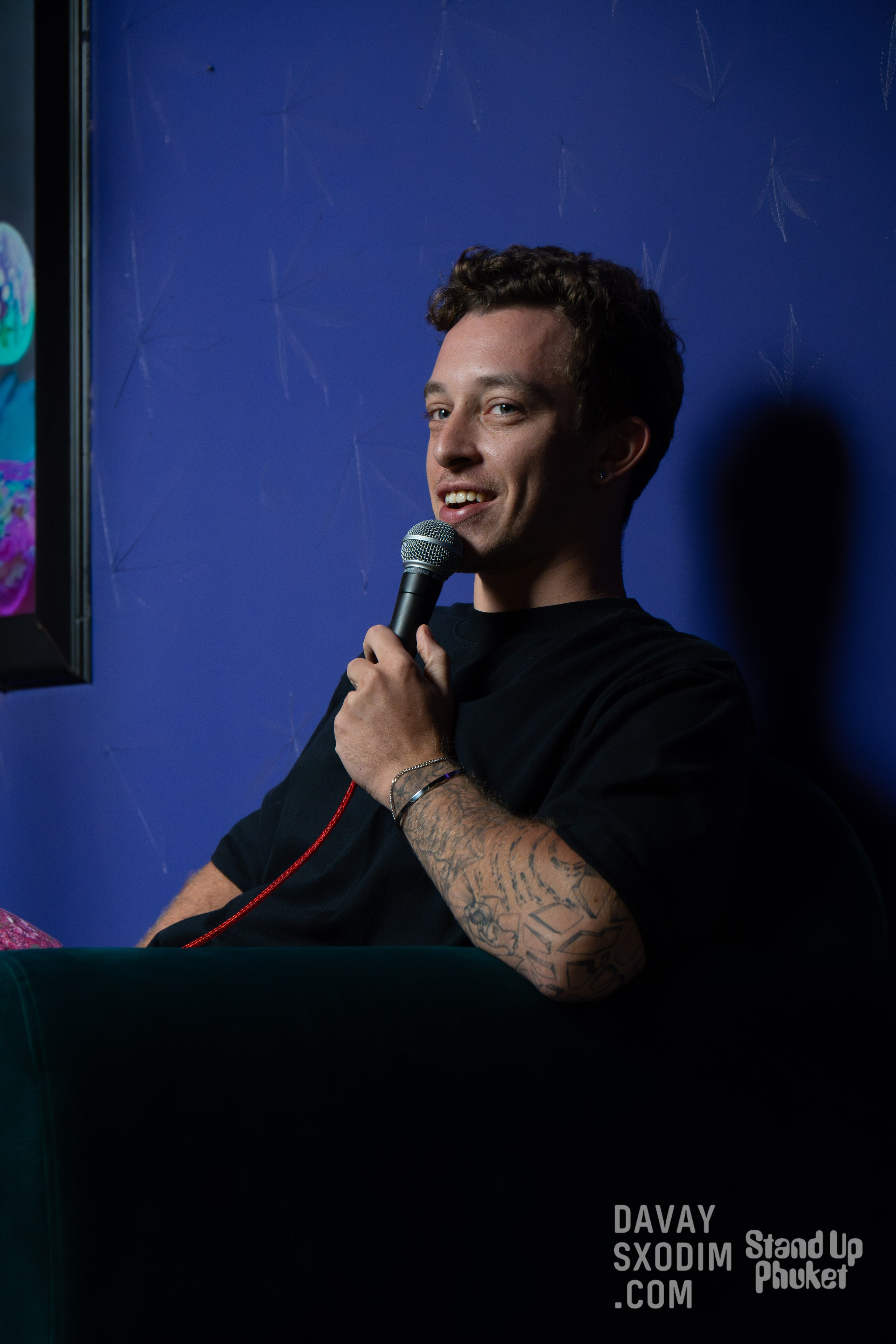 Standup-шоу «Тай-Болтай» | Фоторепортаж | Афиша | DAVAYSXODIM.com PHUKET. АФИША|ФОТОРЕПОРТАЖИ|ИВЕНТЫ|ПХУКЕТ