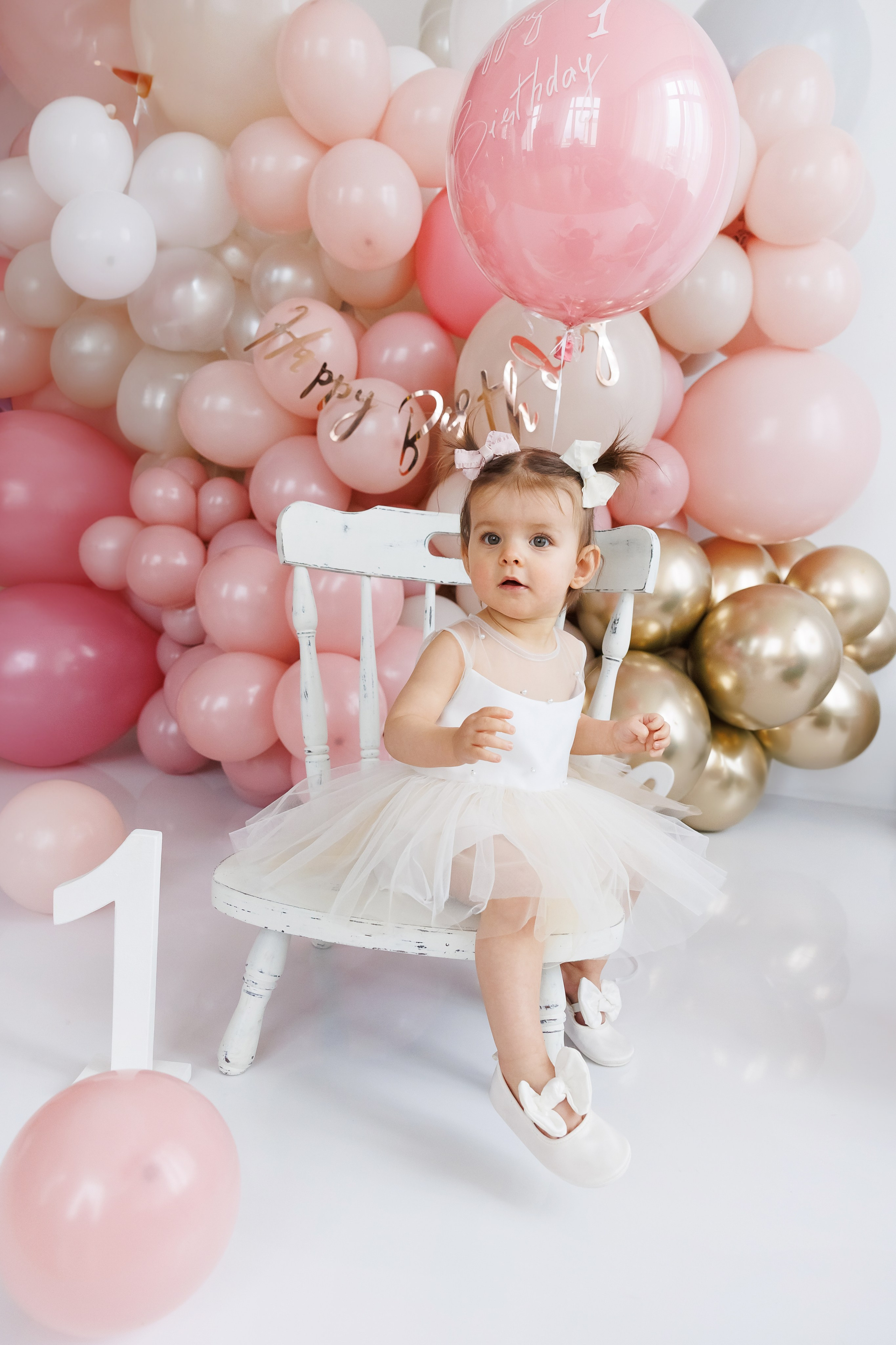 Smash cake. Фотограф Ирина Йотова