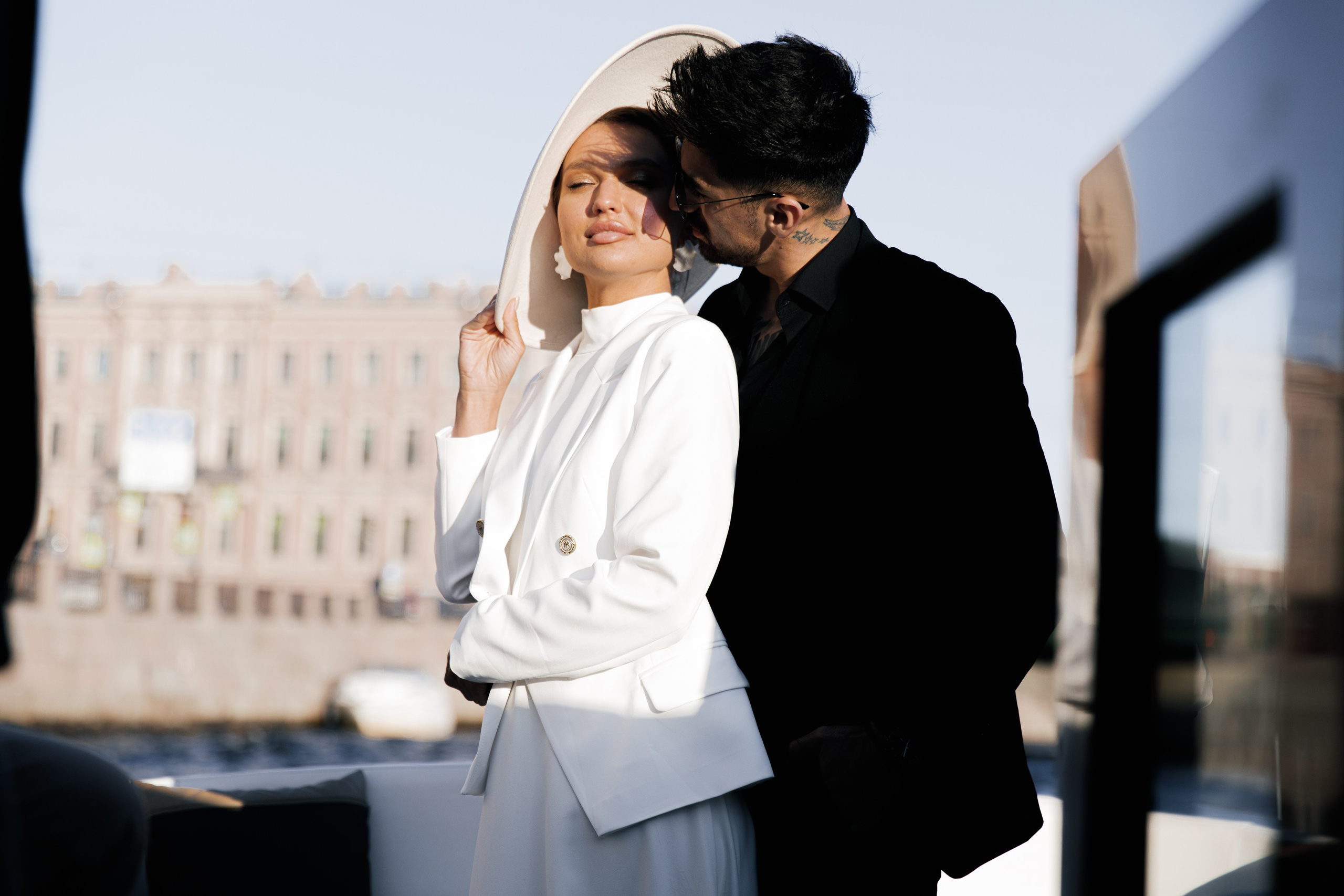 Dress Journal 1. WORLDWIDE PHOTOGRAPHER