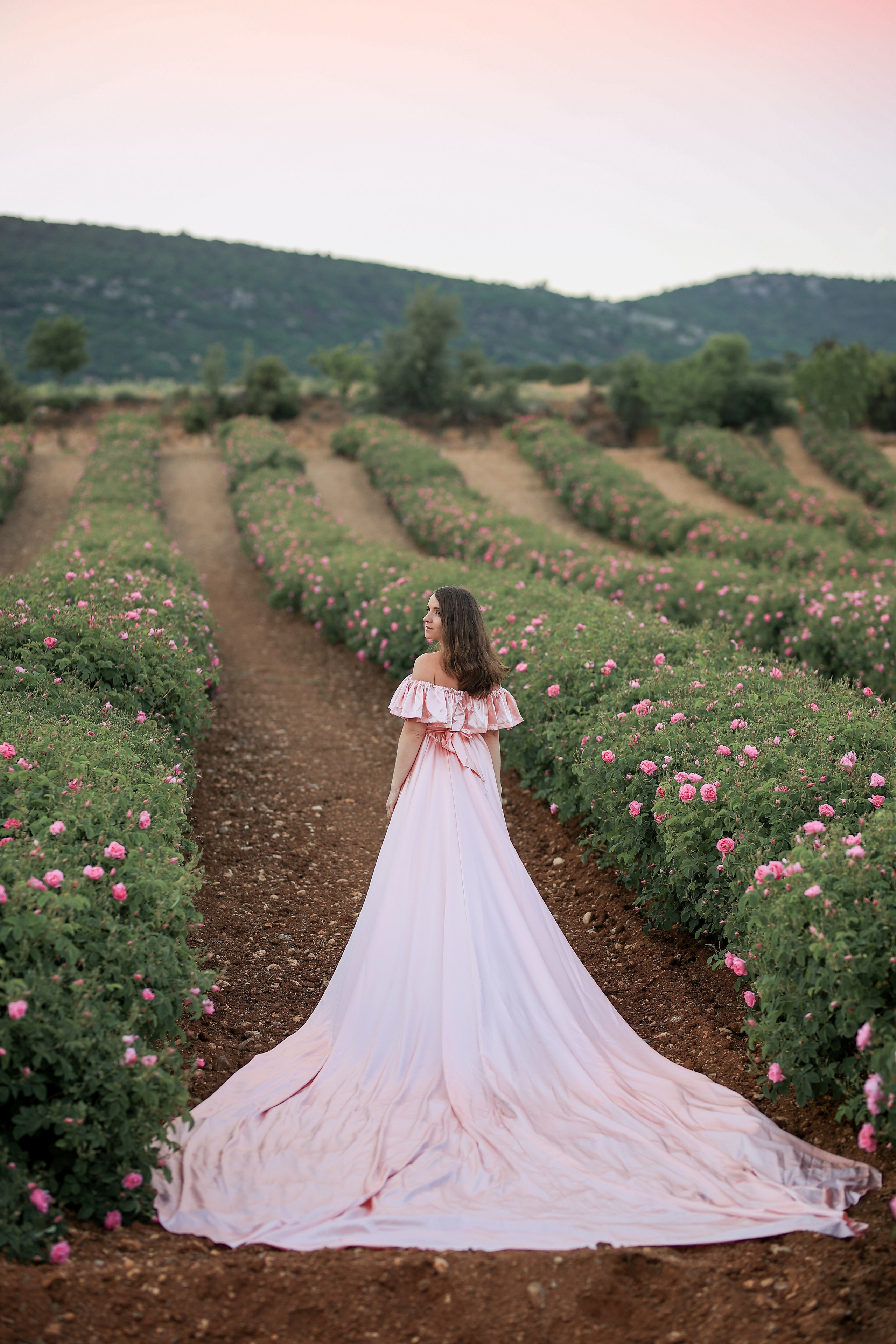 Flying dresses for rent. Photographer in Turkey, Antalya, Kemer, Belek, Side, Kas, Fethiye