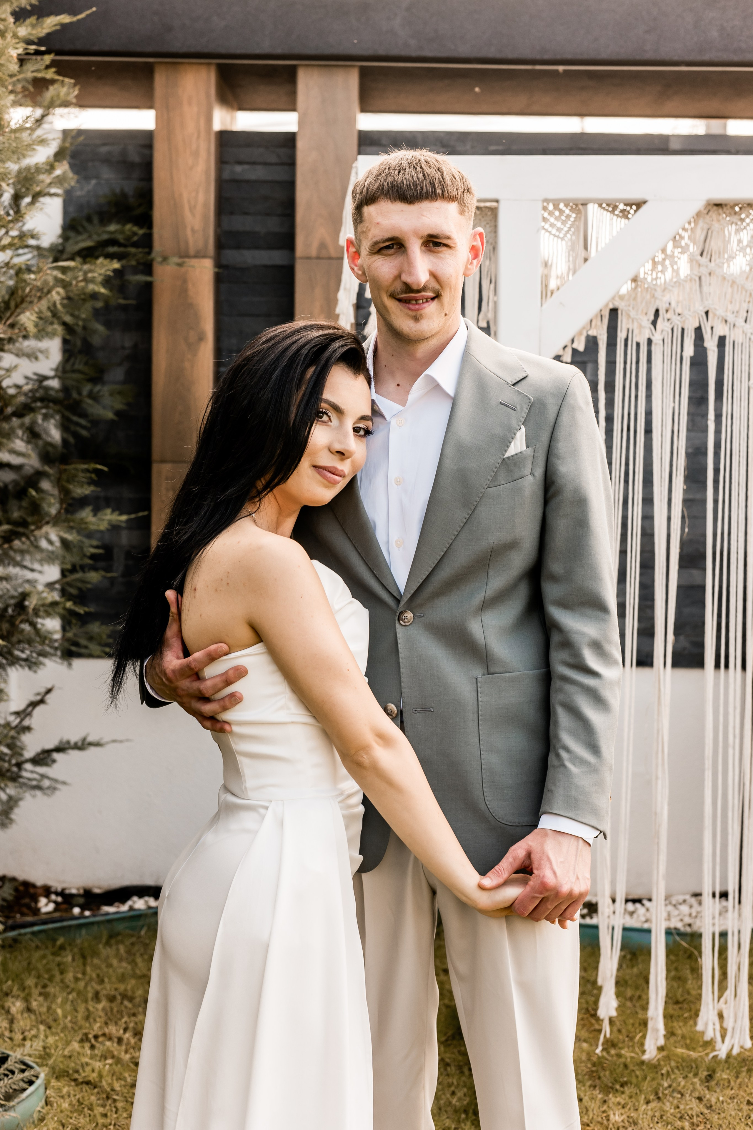 Cosmina & Răzvan. MGS STUDIO
