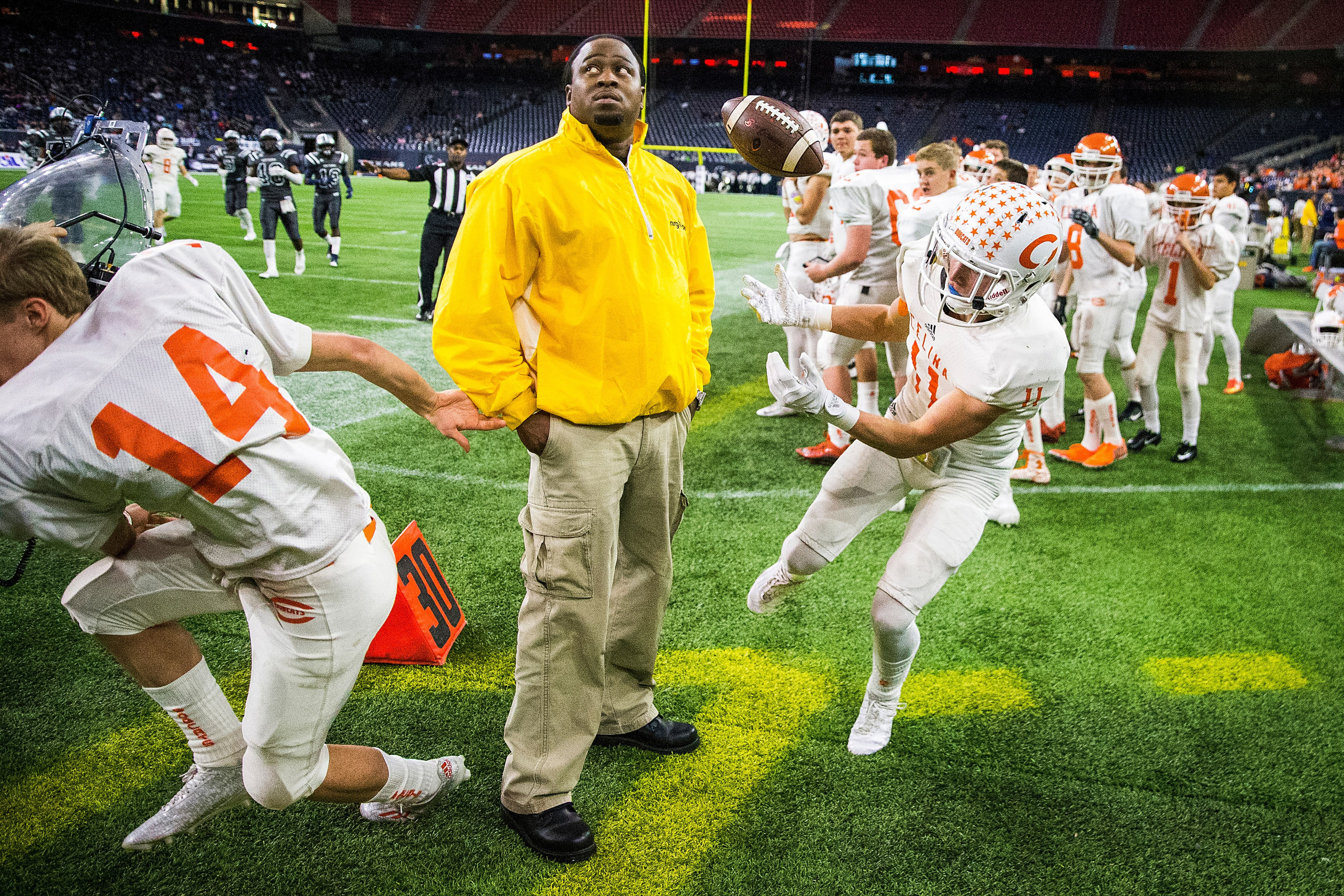 Smiley Pool Photography | Dallas | Texas