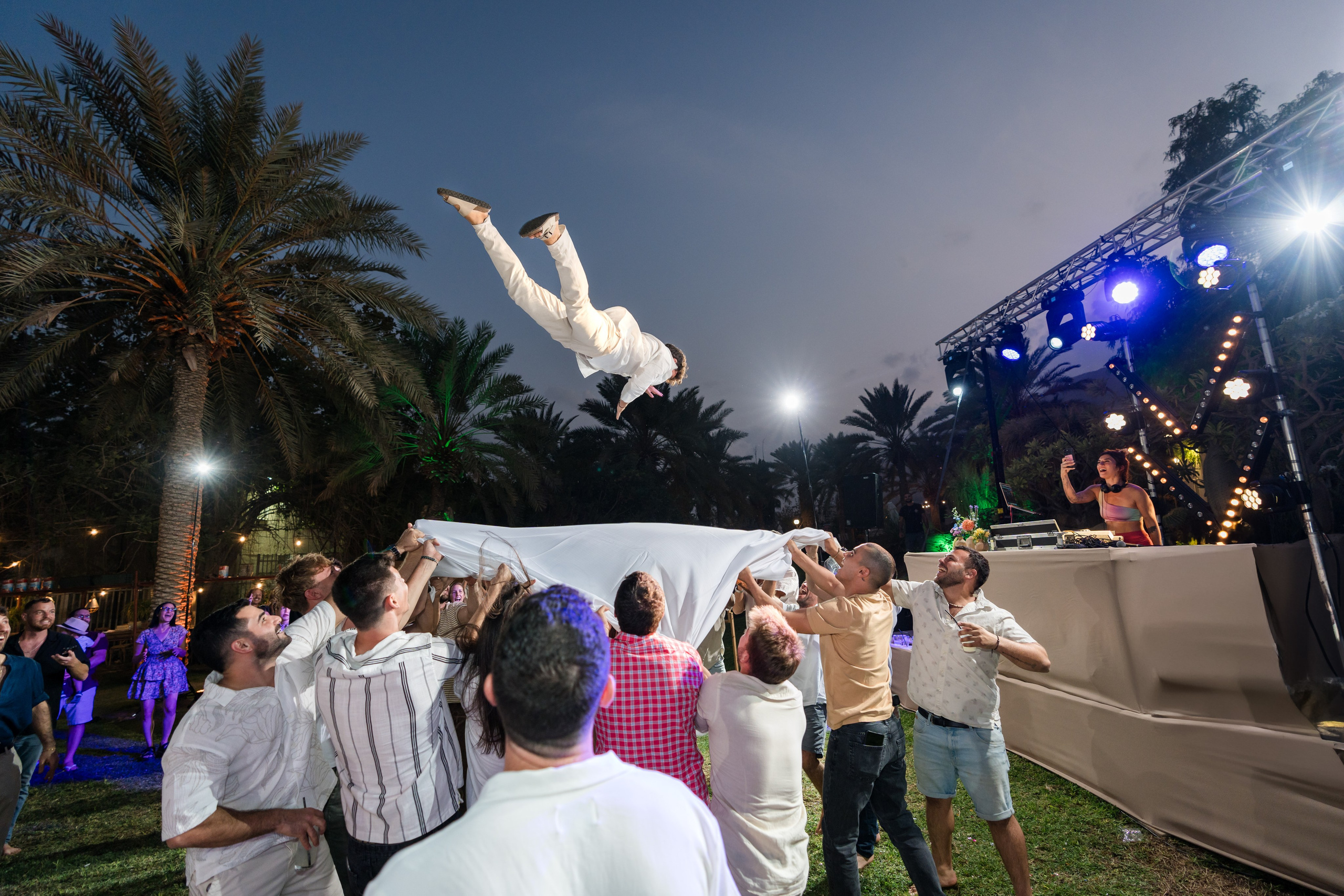 Shirley & Yoav. AMIR BUCHNIK PHOTOGRAPHER