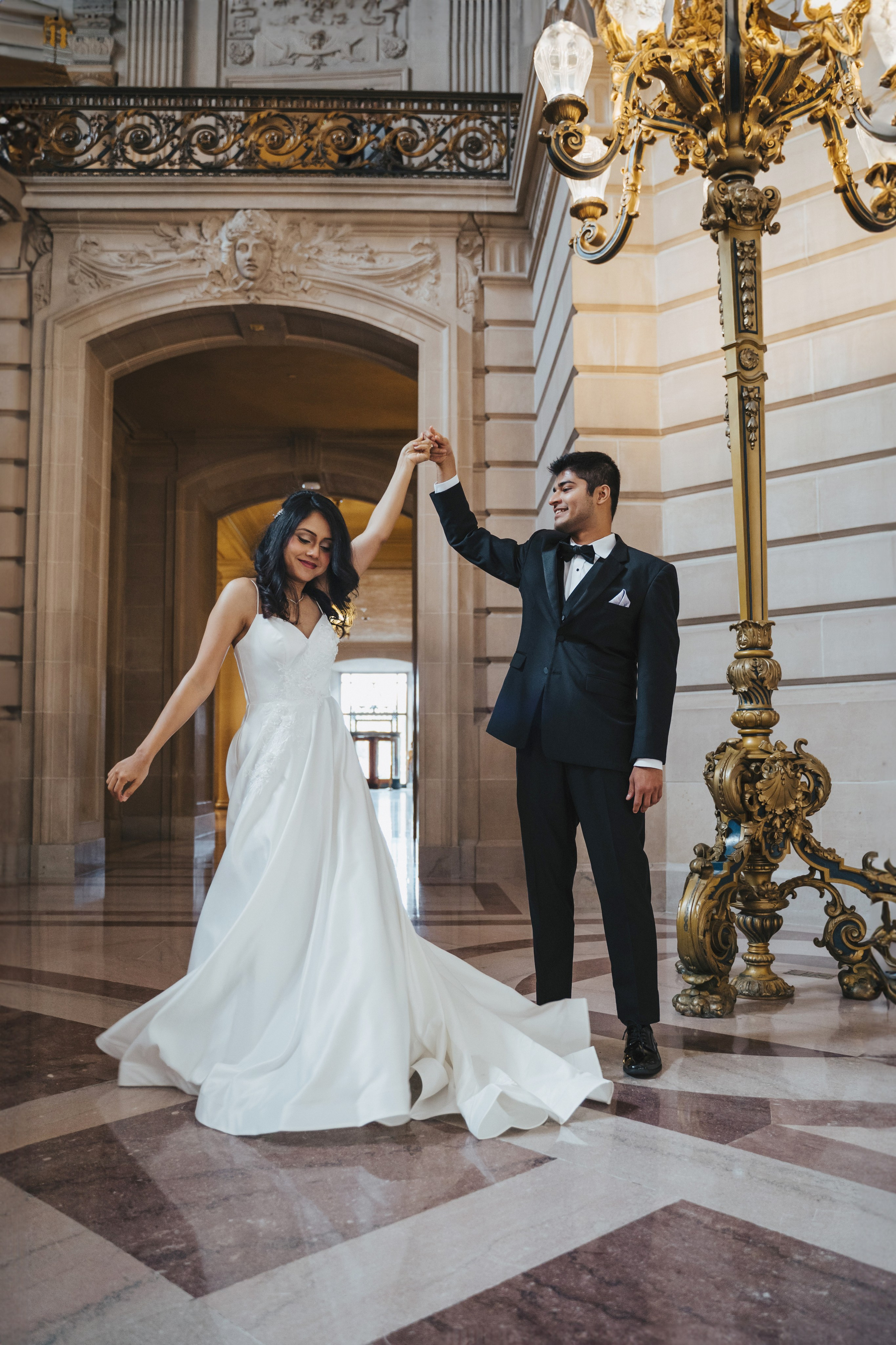 Sity Hall. Wedding family photographer and videographer California San Francisco Bay Area