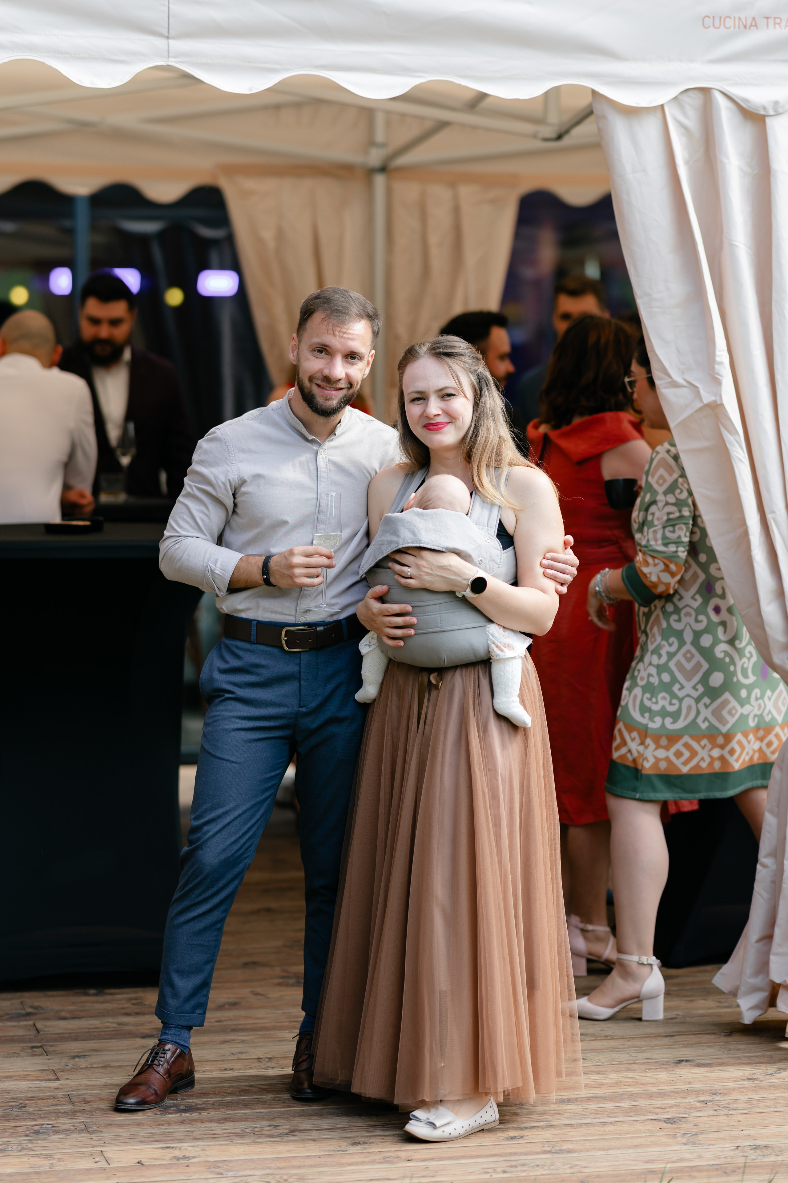 Flori & Cosmin. Main