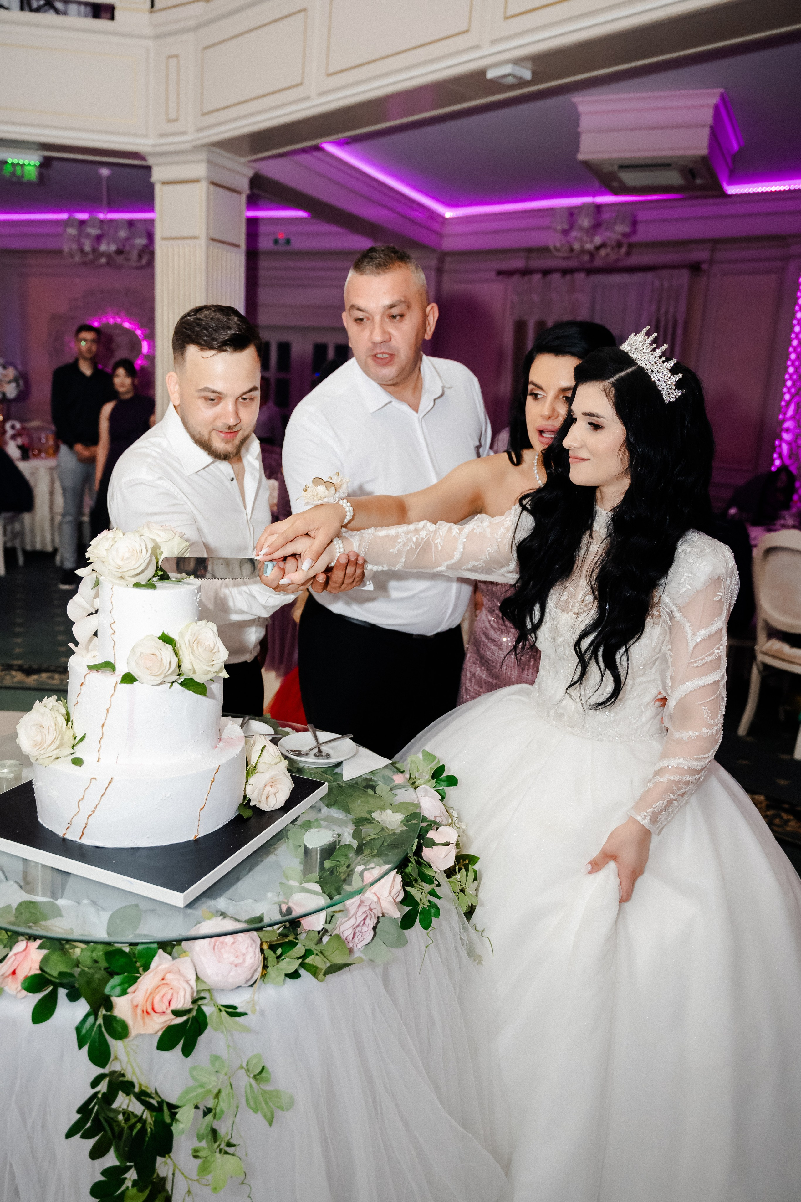 Ana & Laurentiu. Alin Lozovanu — Fotograf de Nuntă Iași