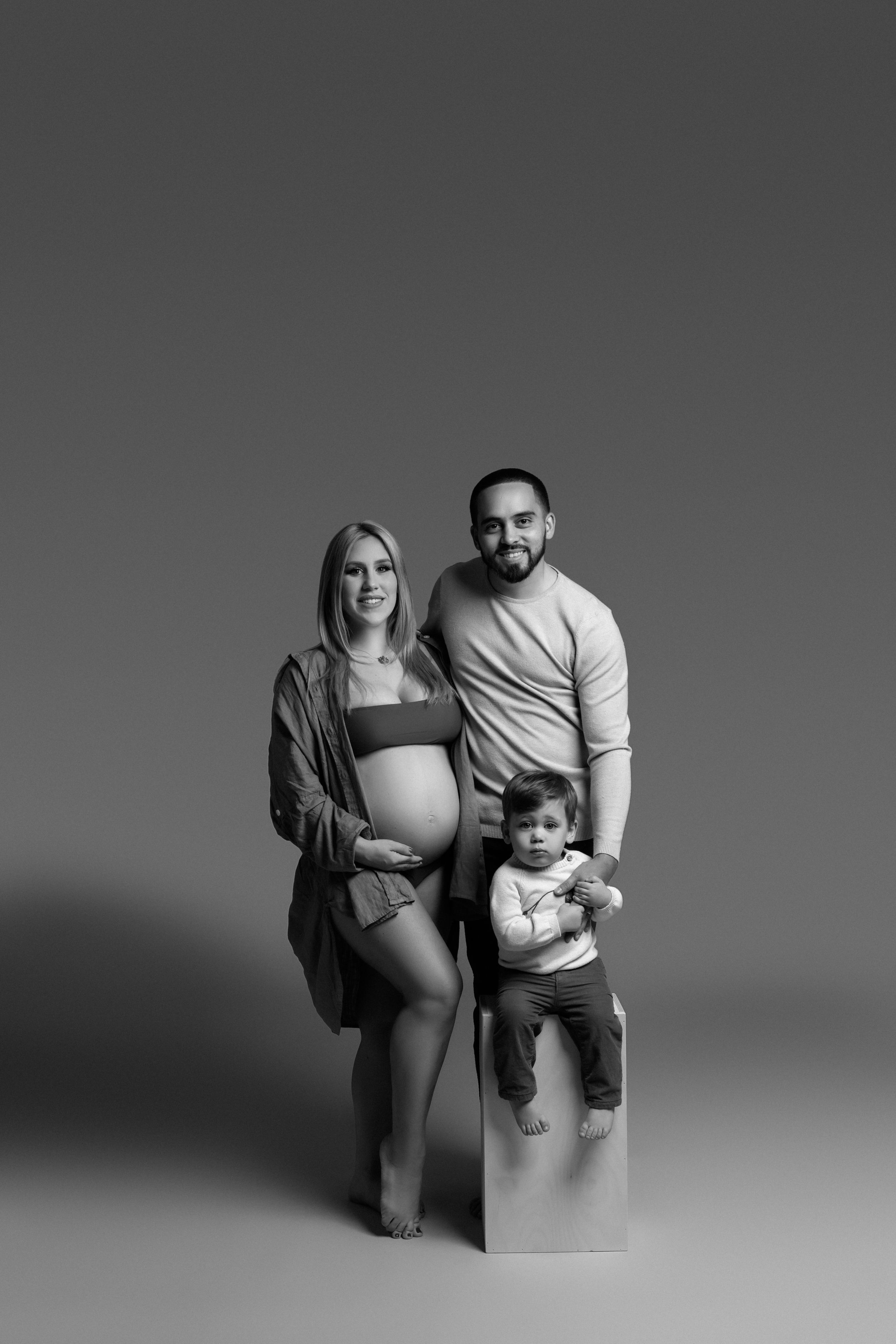 Maternity Family Photo Session. Maternity Photographer Miami Kate Rehmus Photography