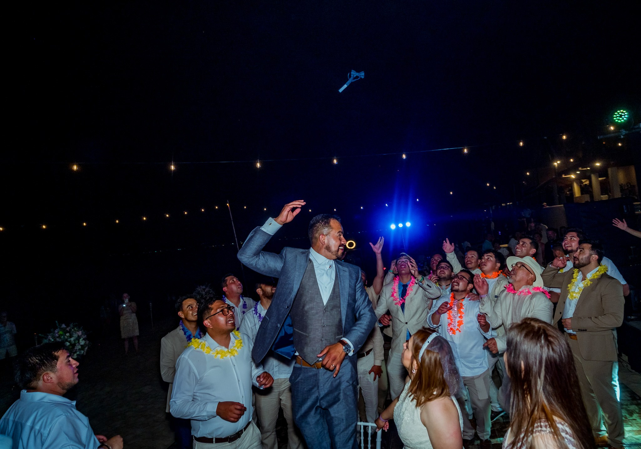 Lupita y Abel / Puerto Vallarta. Wedding and family photographer in Mexico City