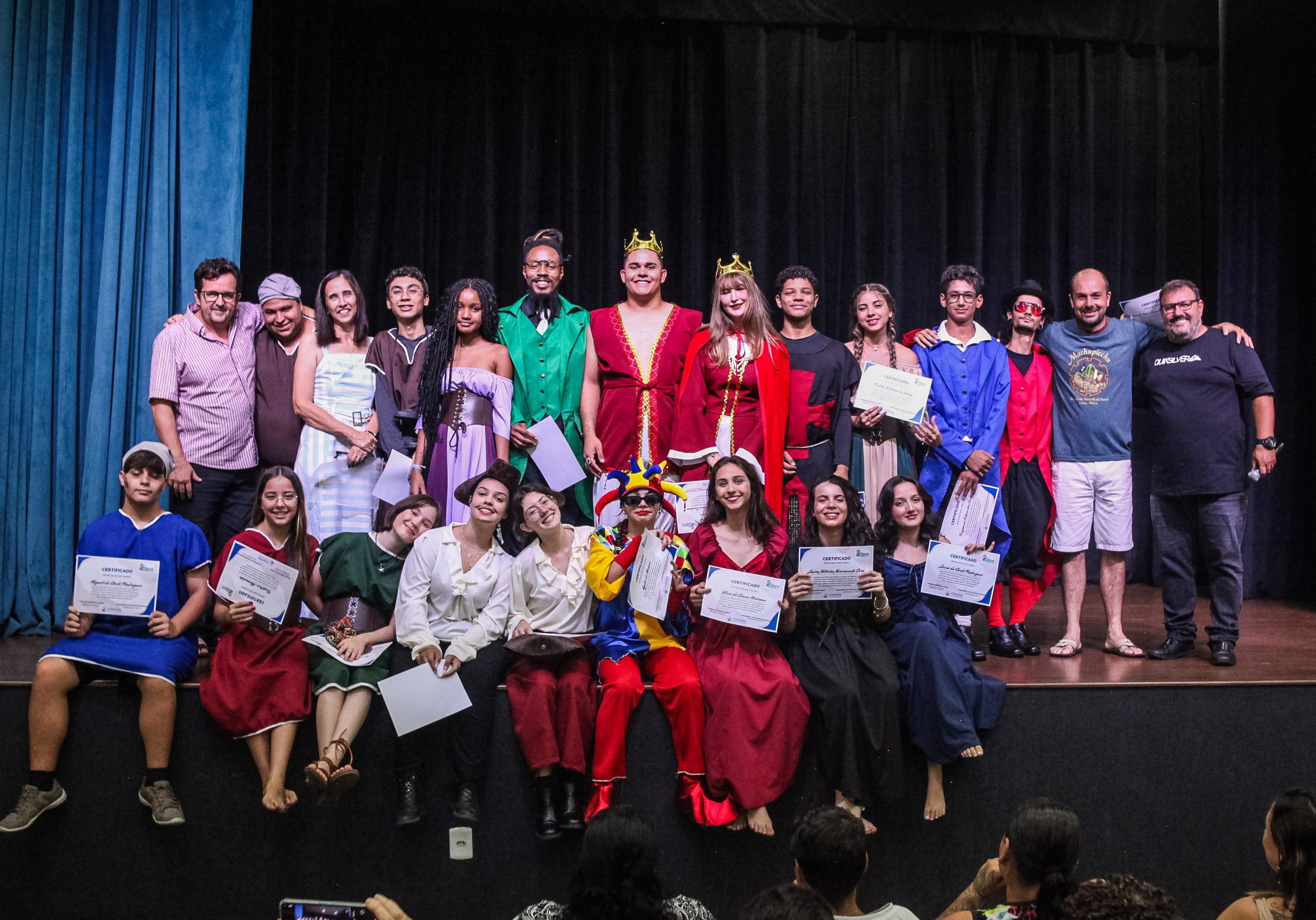 Peça teatral — A Nova Roupa do Rei (dez 24). LUCAS MENEGHIN | fotografia