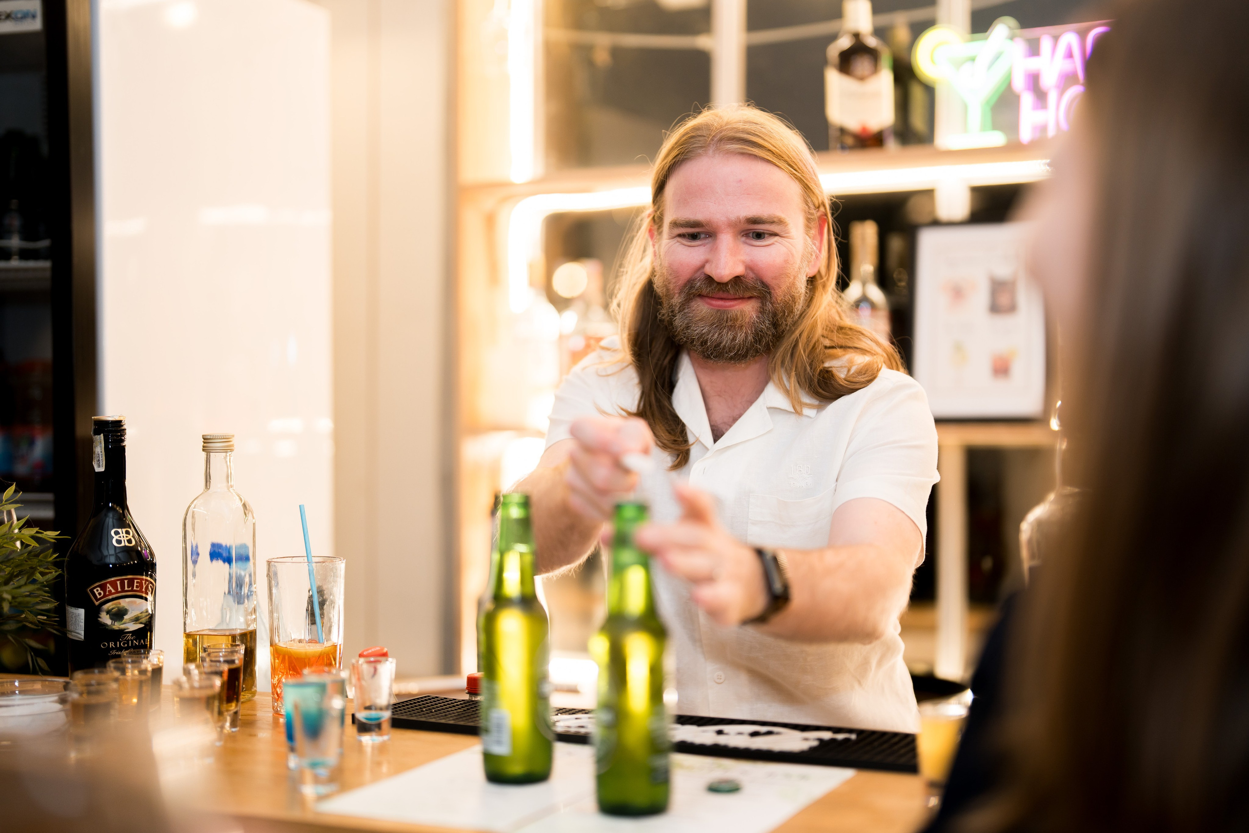 PARTY. Gabriel Florea — Fotograf nuntă București