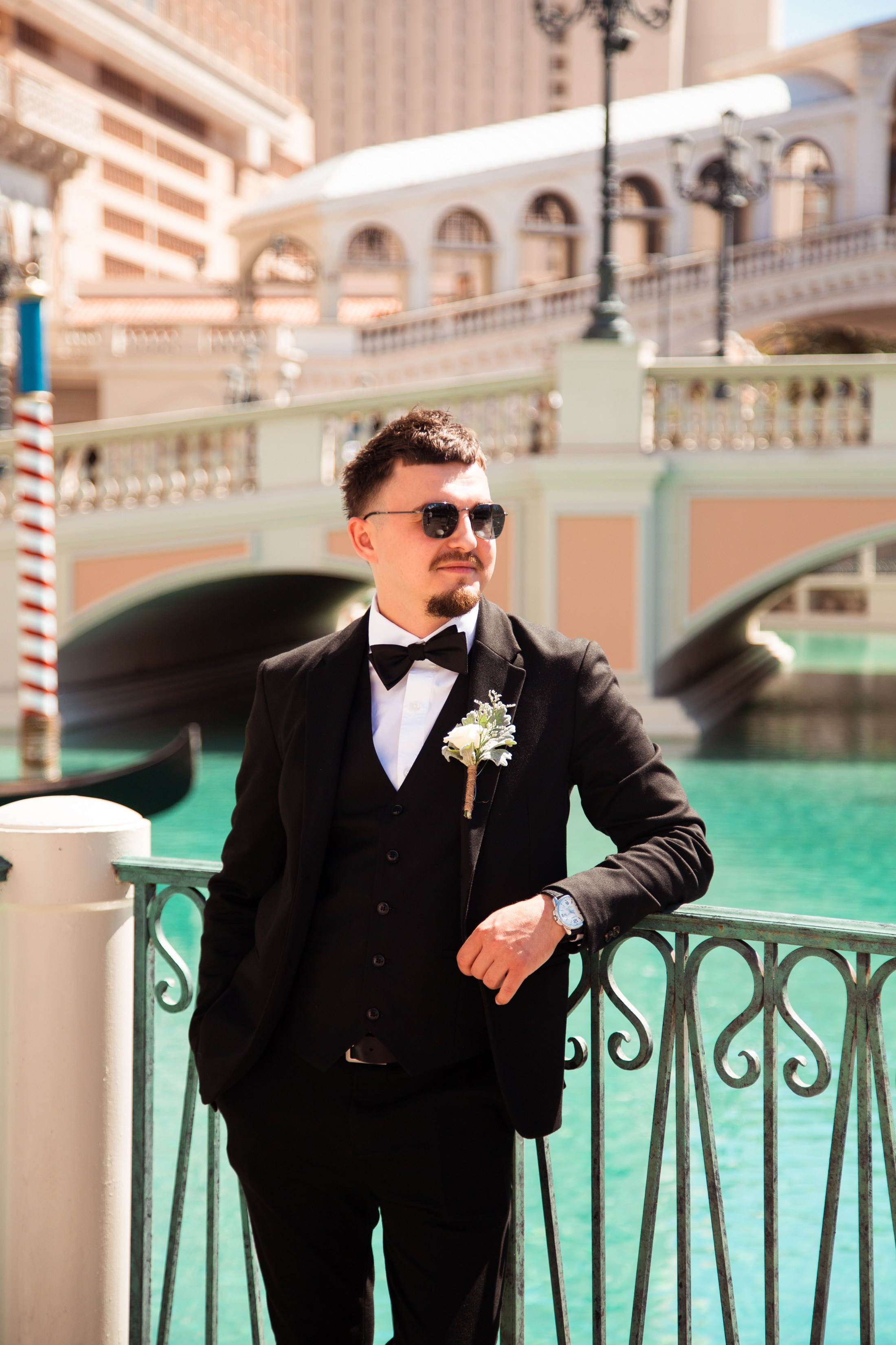 M&N. Wedding & elopement photographer Viktoriya Kravtsov. Las Vegas