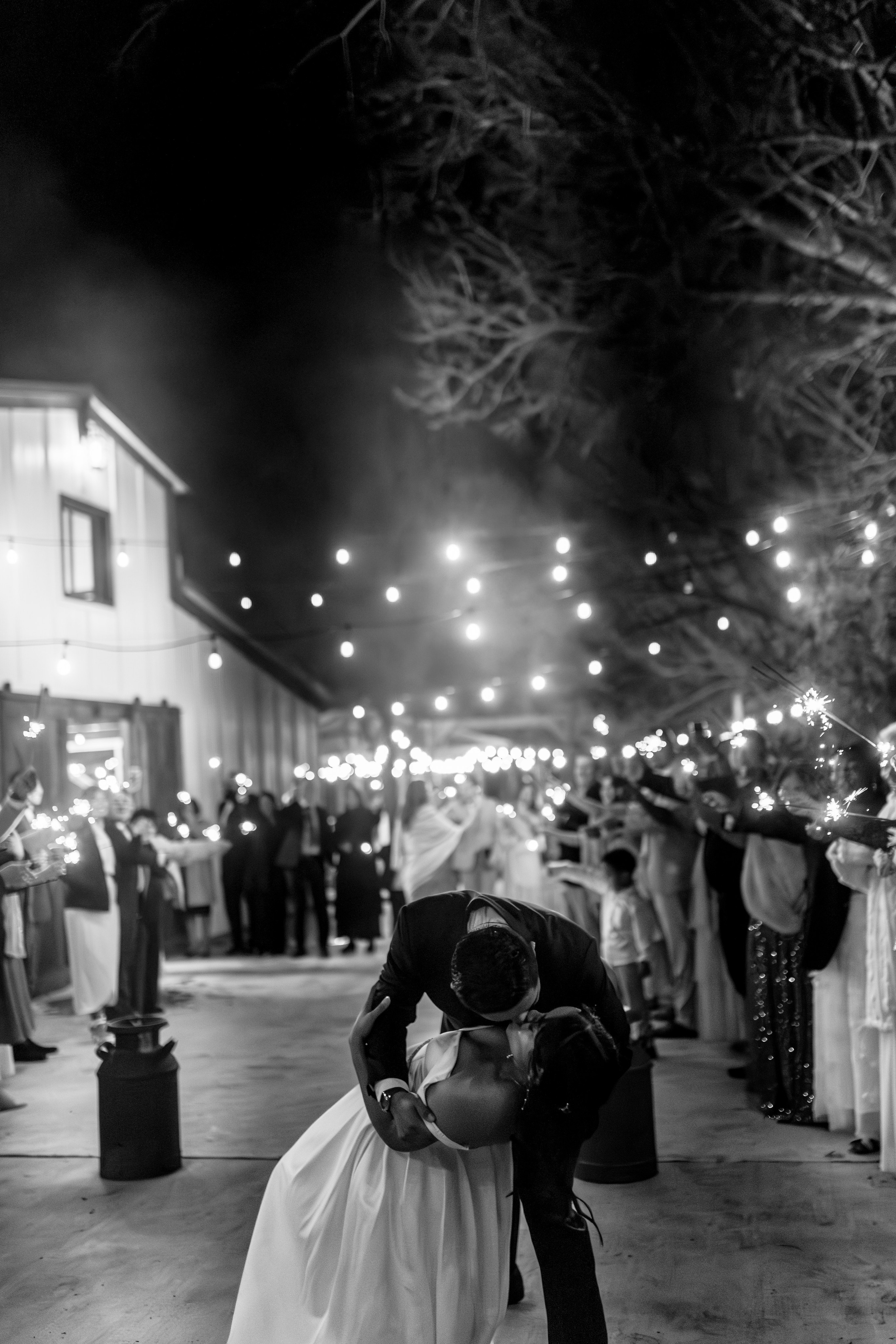 ERIC & LORELIZ. Photographer in Dallas