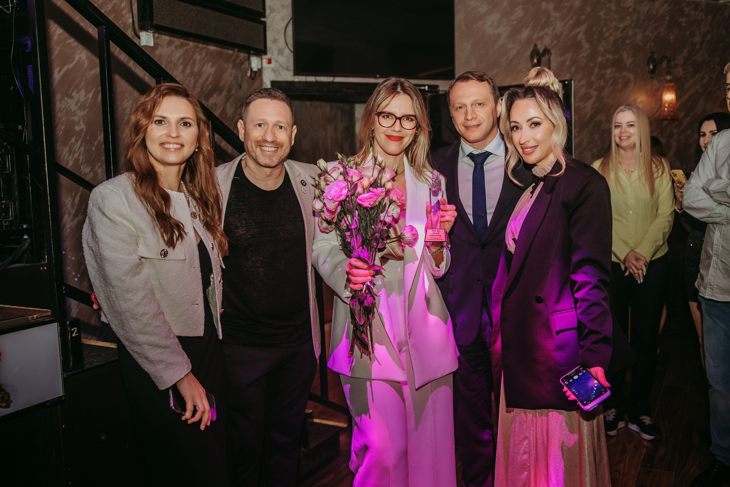 First BLOGGER HOUSE — Reportage. George TLV — Professional photographer and retoucher in Israel