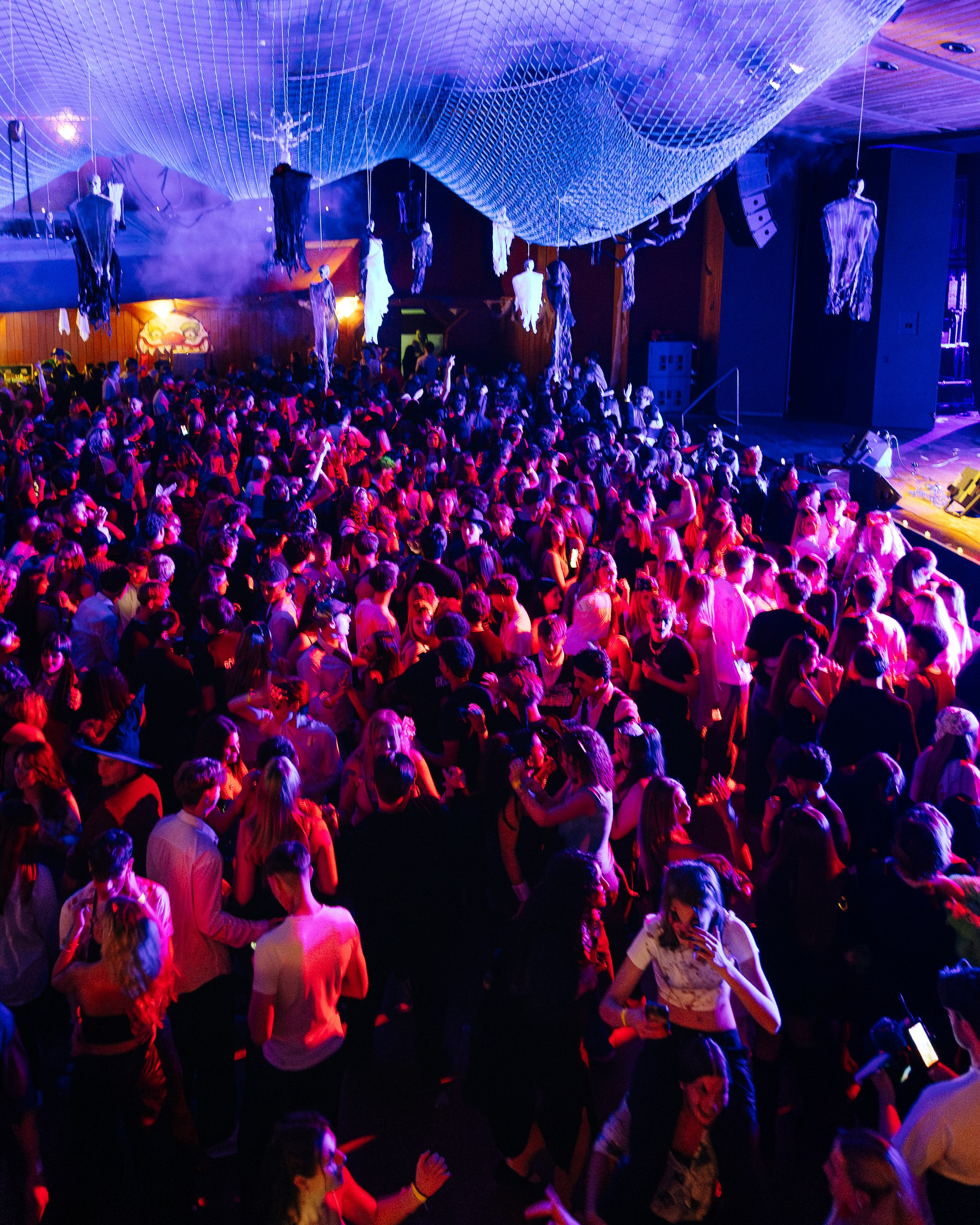 Halloween Telfs 2025. 808Media – Professionelle Foto- und Videografie für Restaurants, Hotels, Events und Hochzeiten in Innsbruck und Tirol