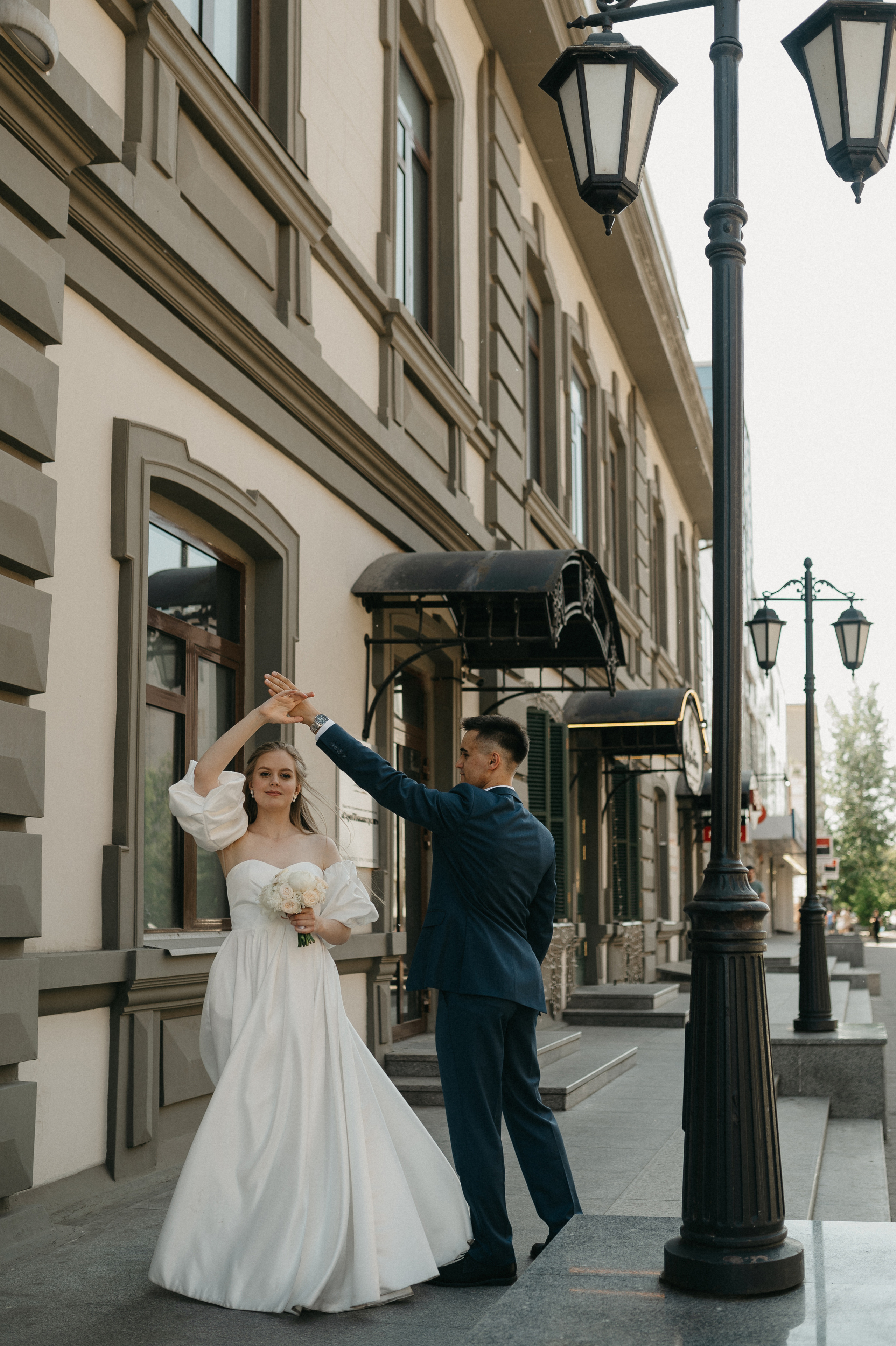 Black and white. Wedding and commercial photographer
