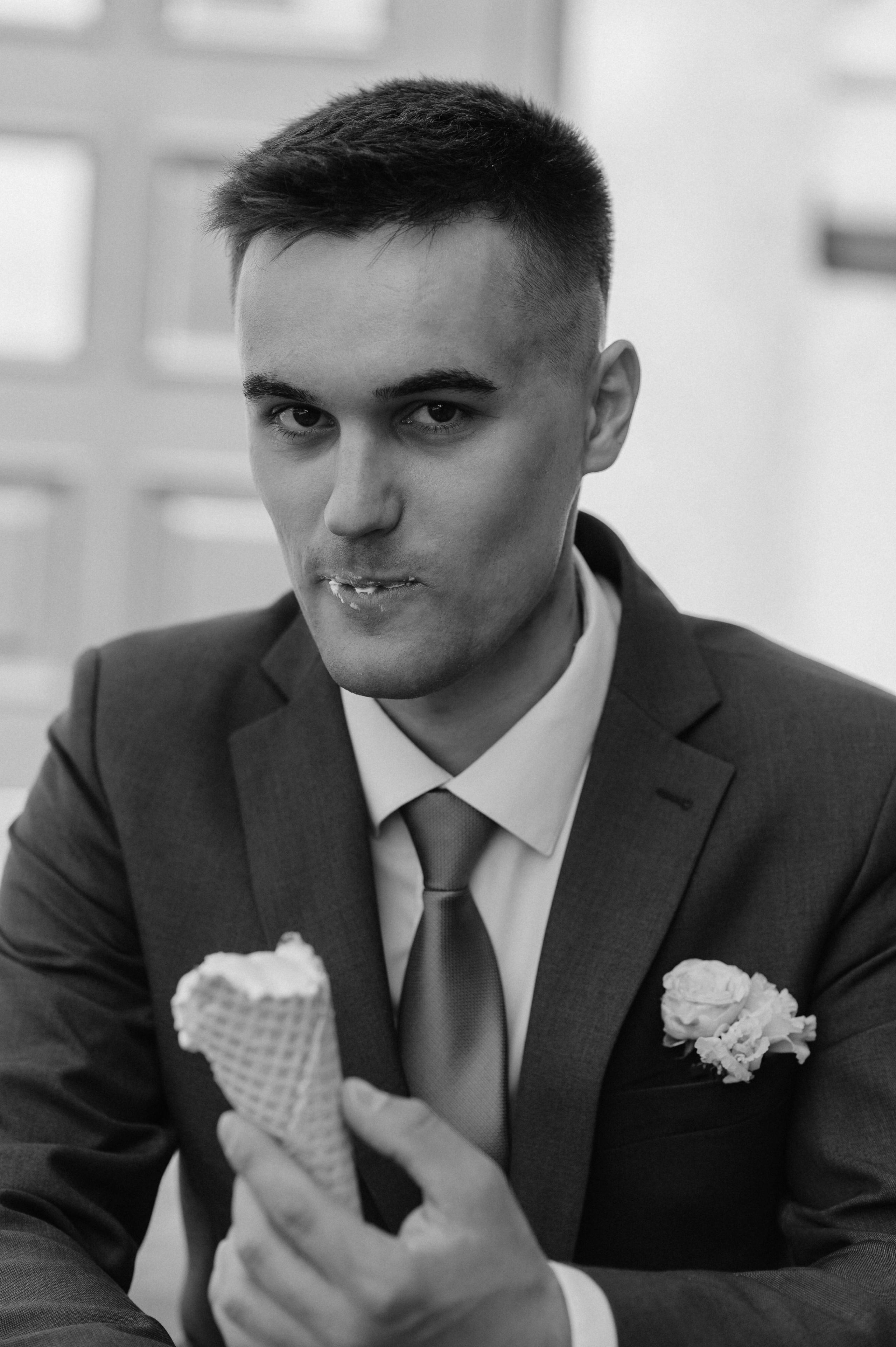 Black and white. Wedding and commercial photographer