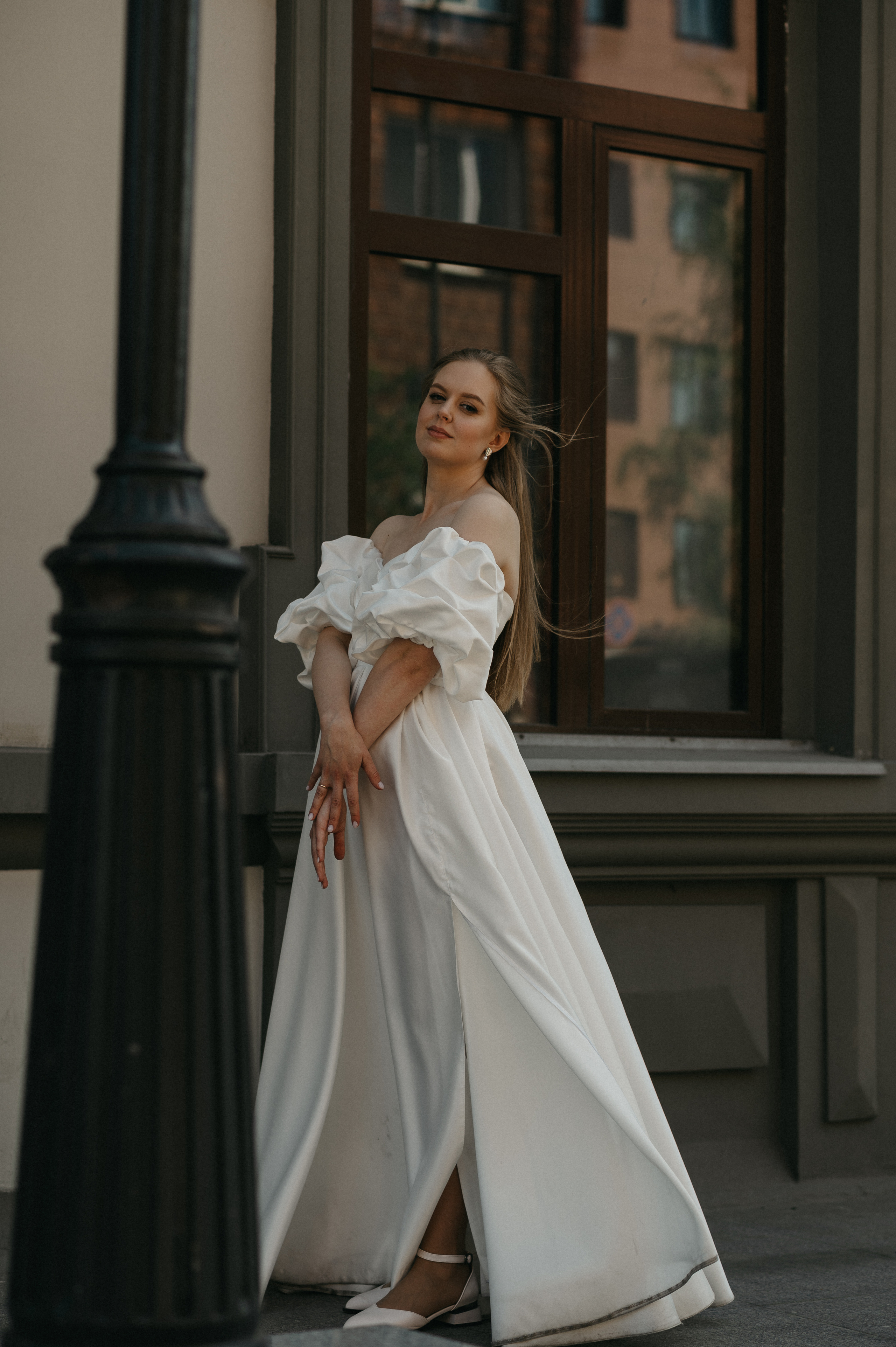 Black and white. Wedding and commercial photographer