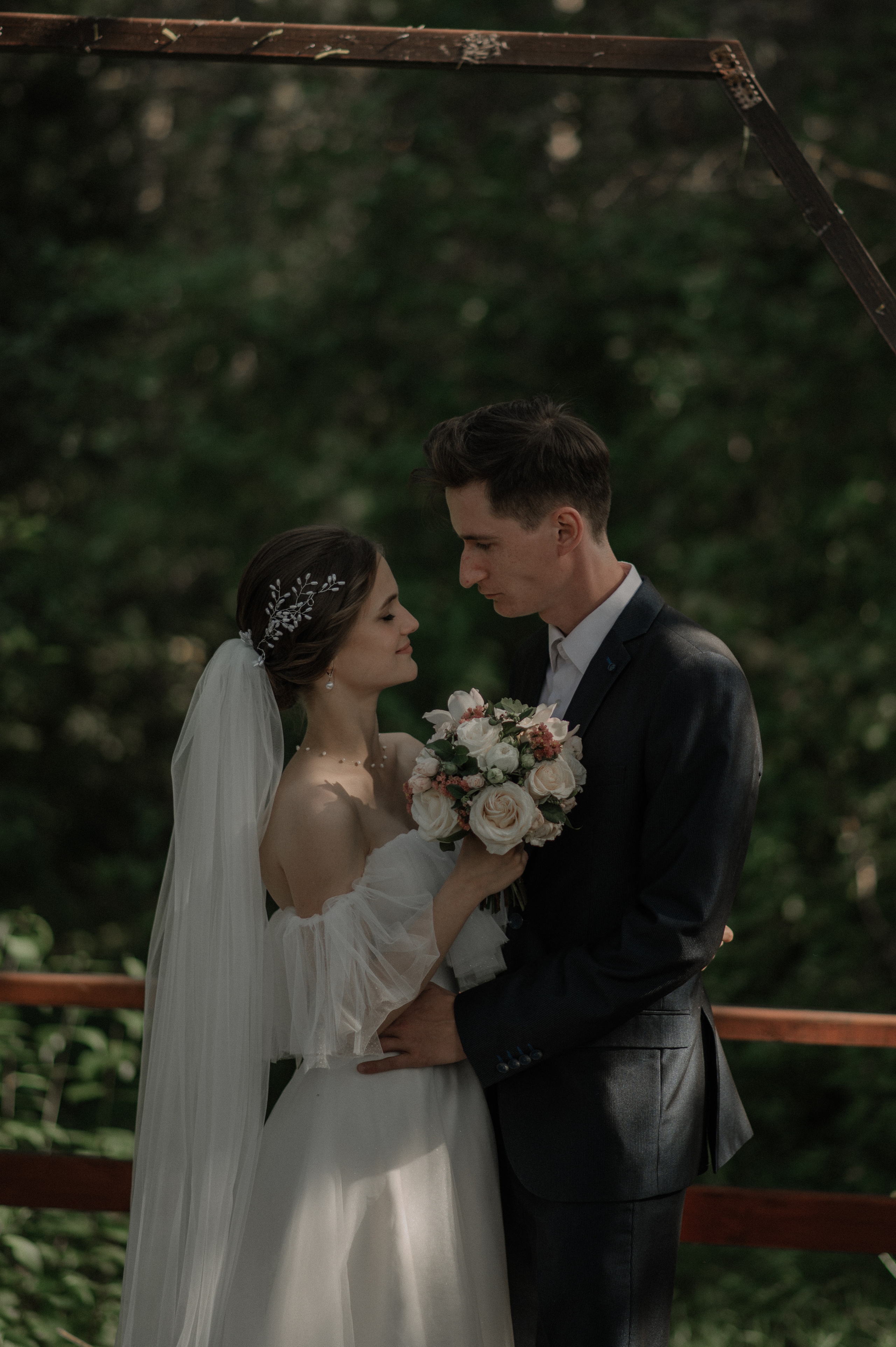 It’s like a sheet. Wedding and commercial photographer