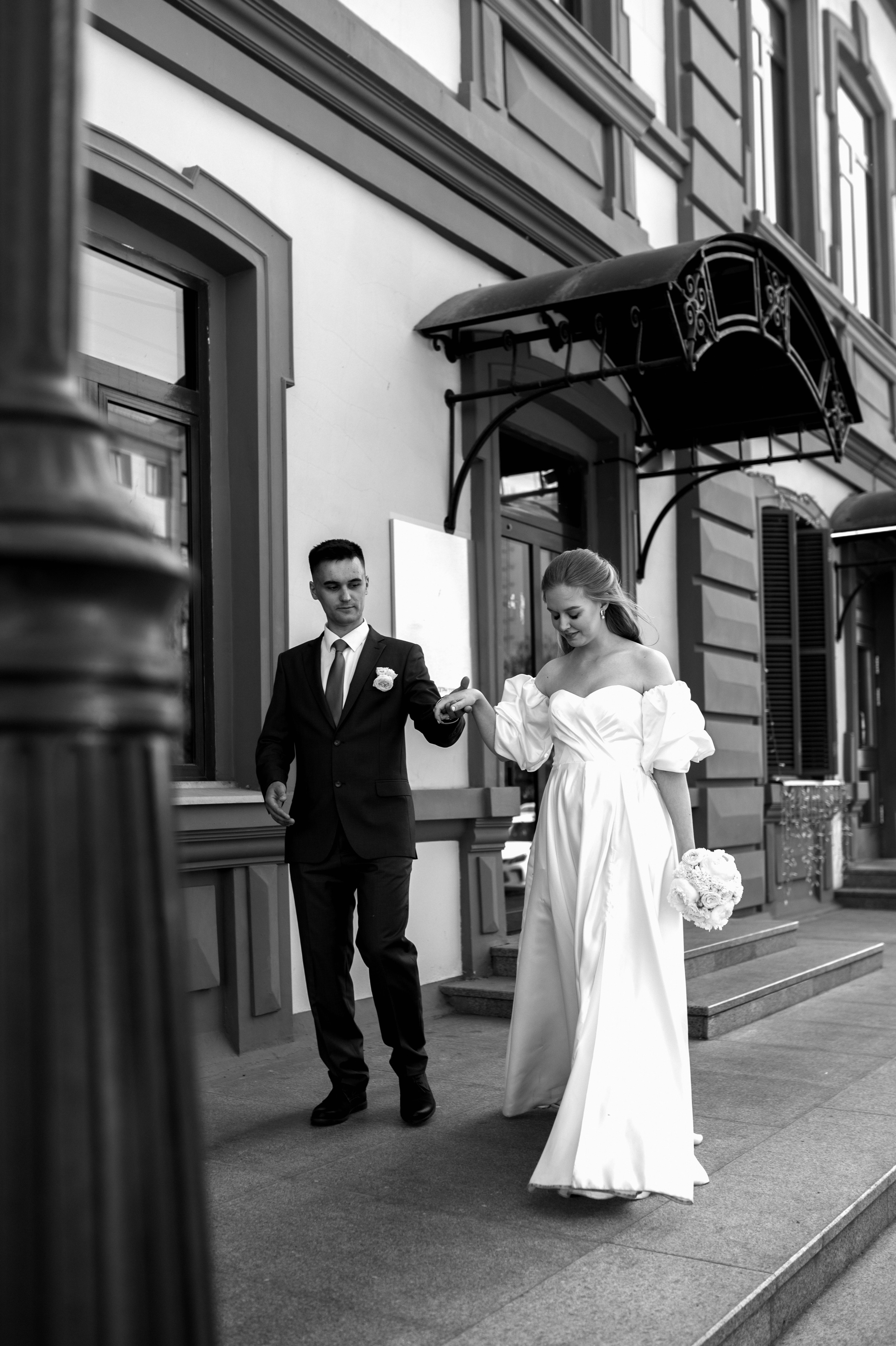 Black and white. Wedding and commercial photographer
