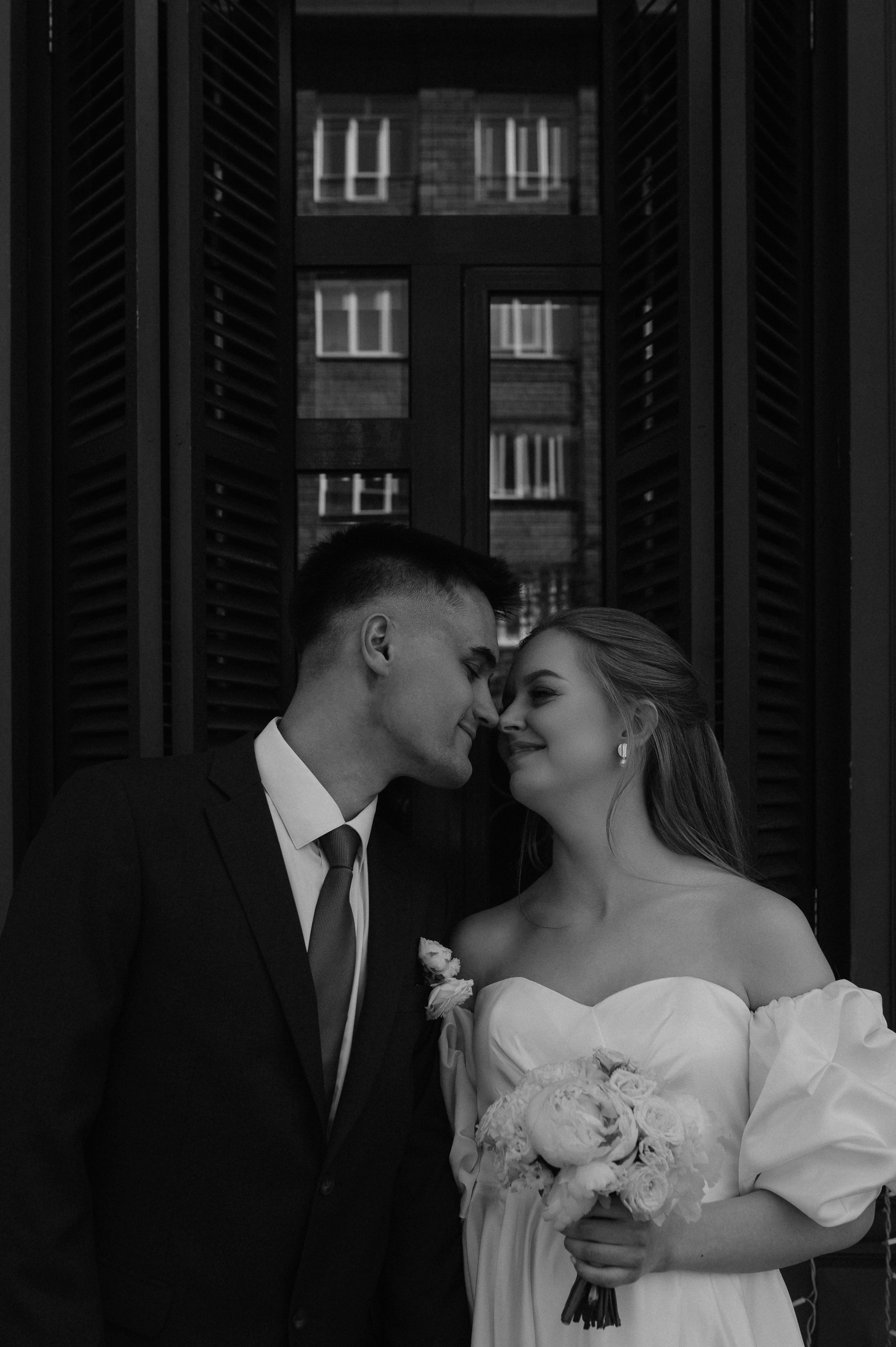 Black and white. Wedding and commercial photographer