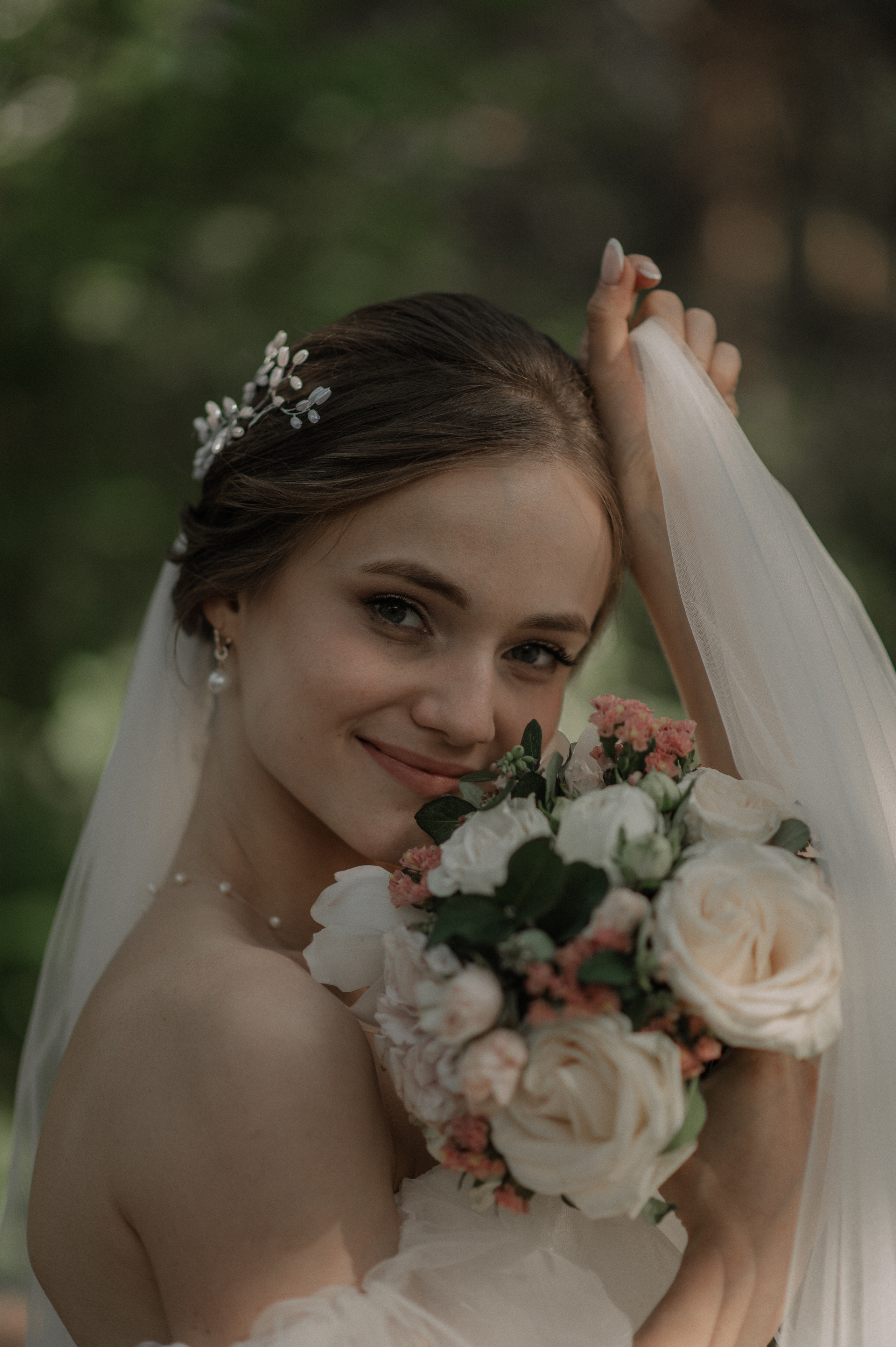 It’s like a sheet. Wedding and commercial photographer