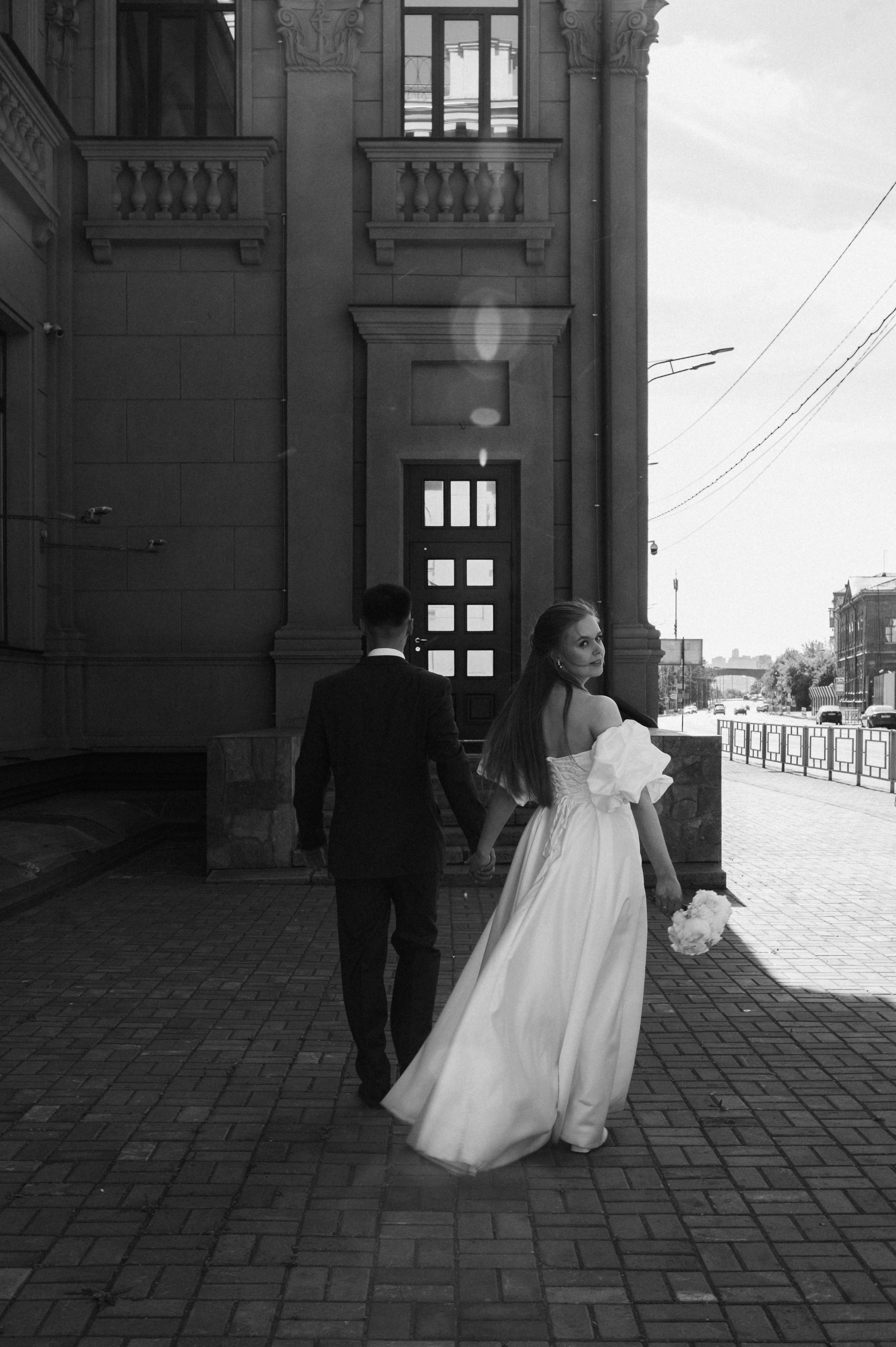 Black and white. Wedding and commercial photographer