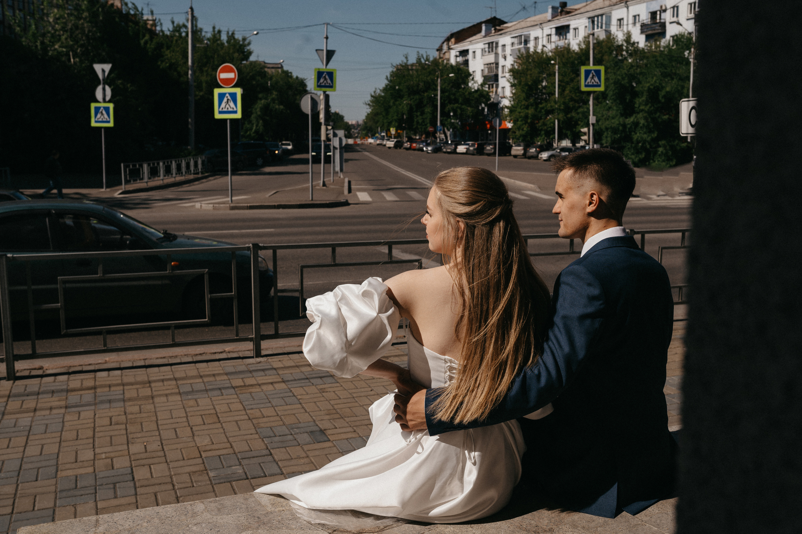 Black and white. Wedding and commercial photographer